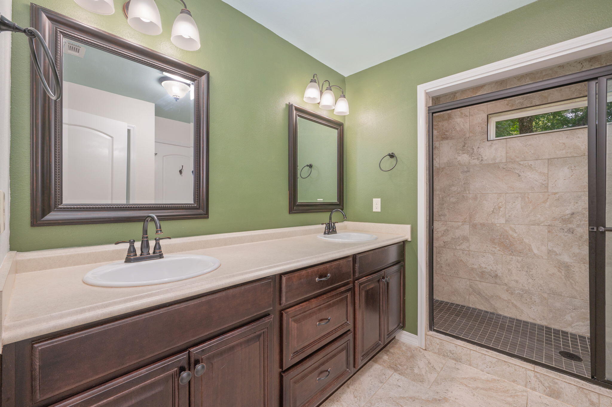 QUIET OAKS S/D - Residential