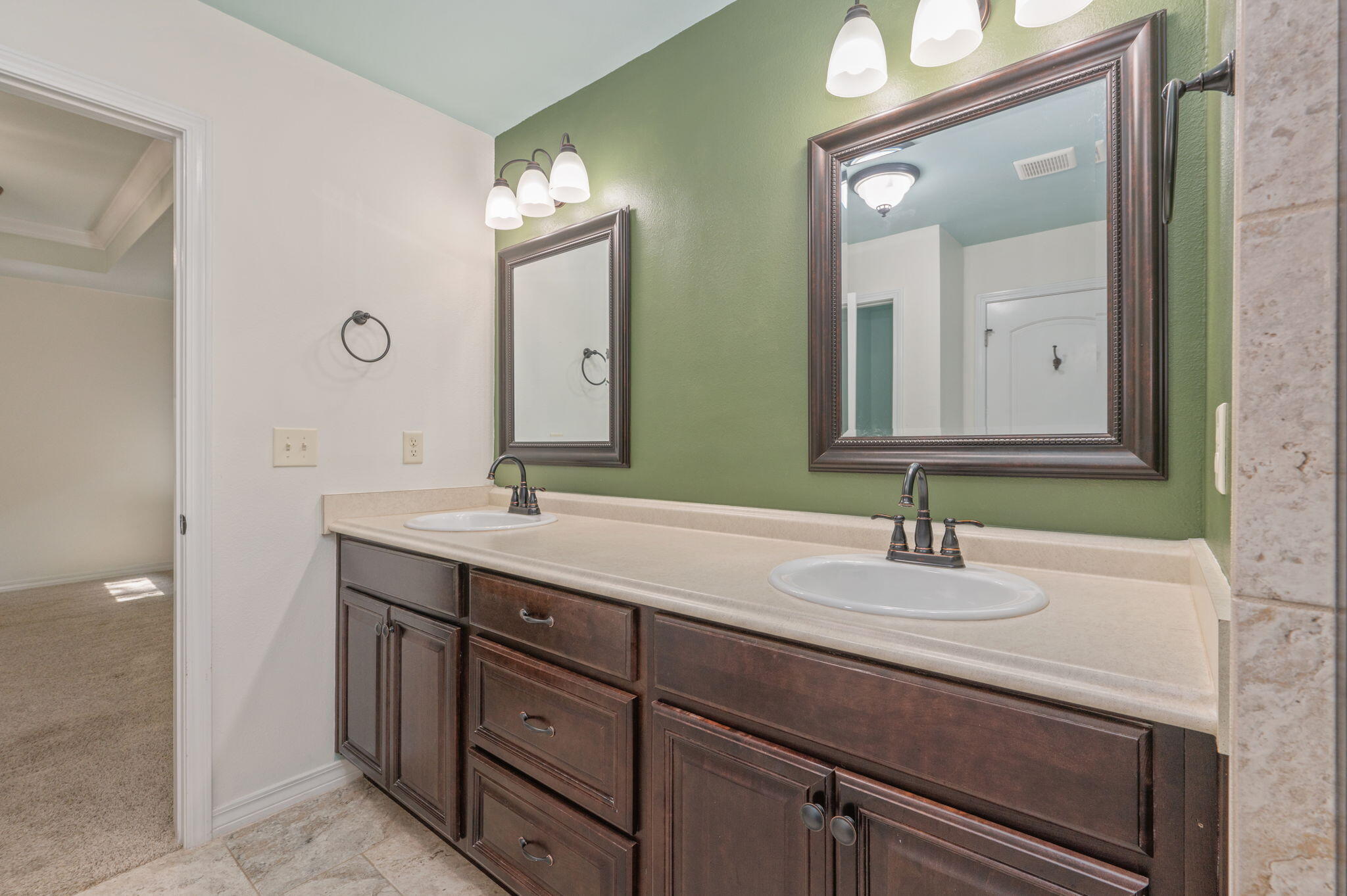 QUIET OAKS S/D - Residential