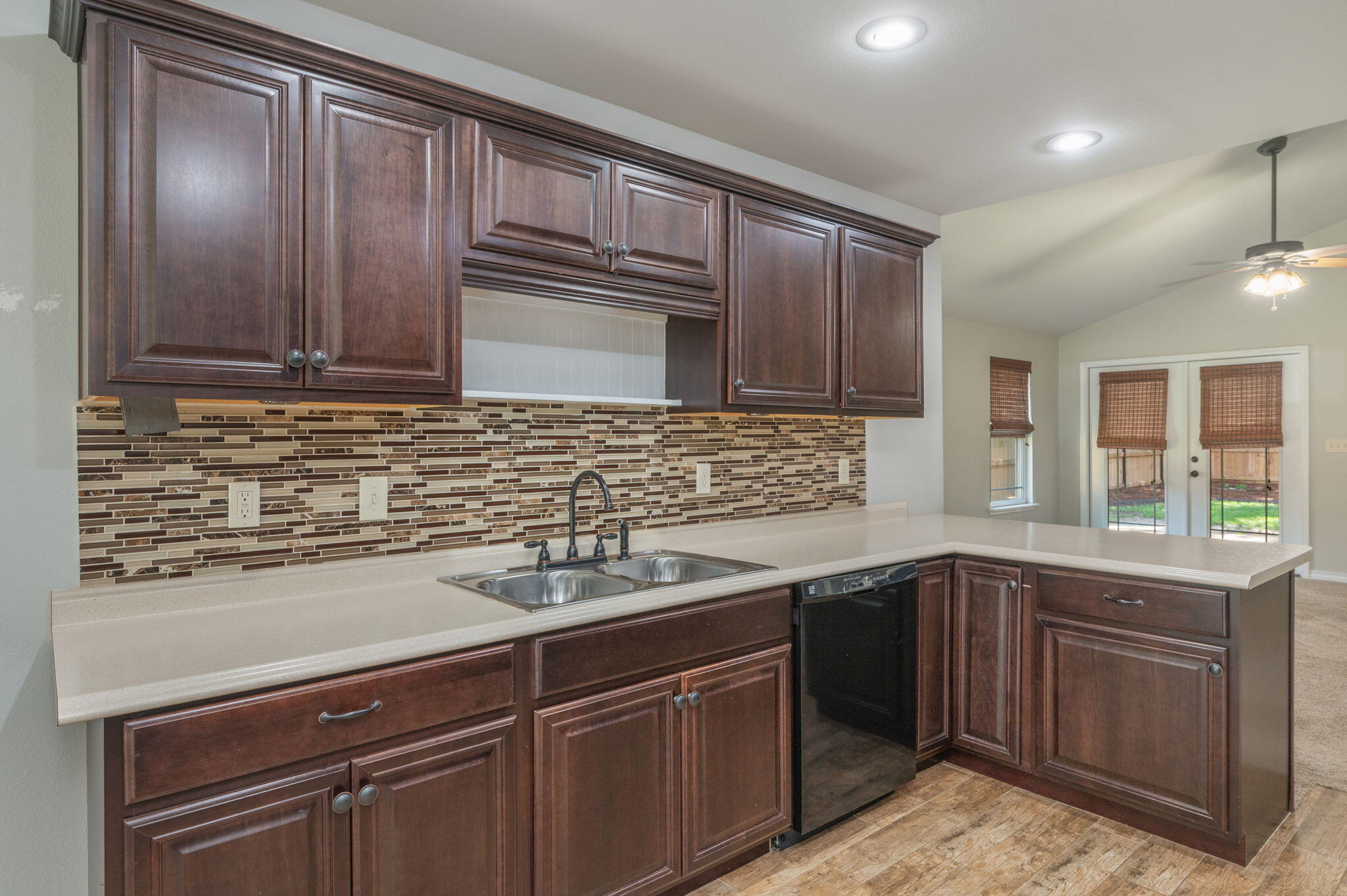 QUIET OAKS S/D - Residential