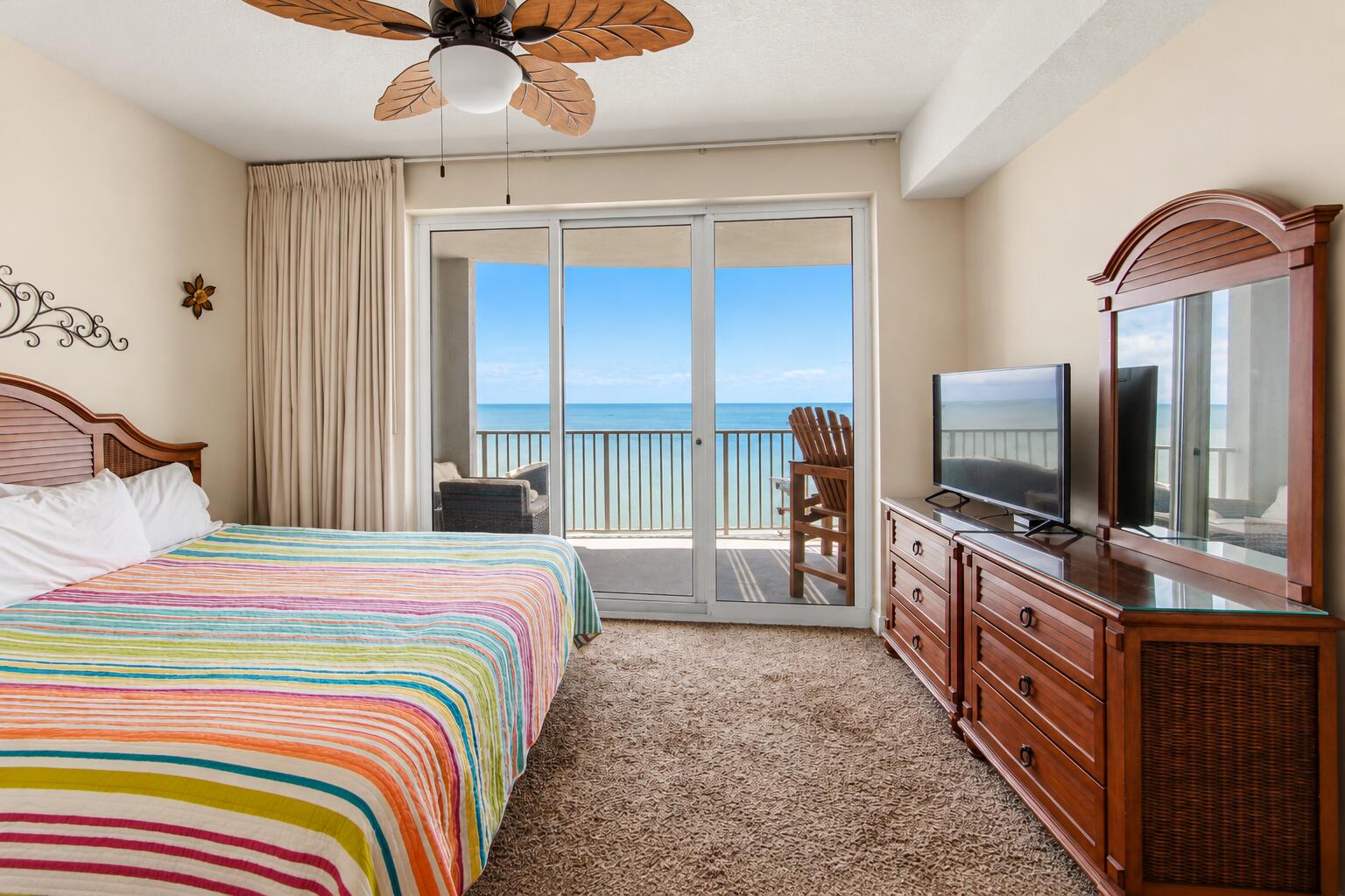 Twin Palms Resort - Residential