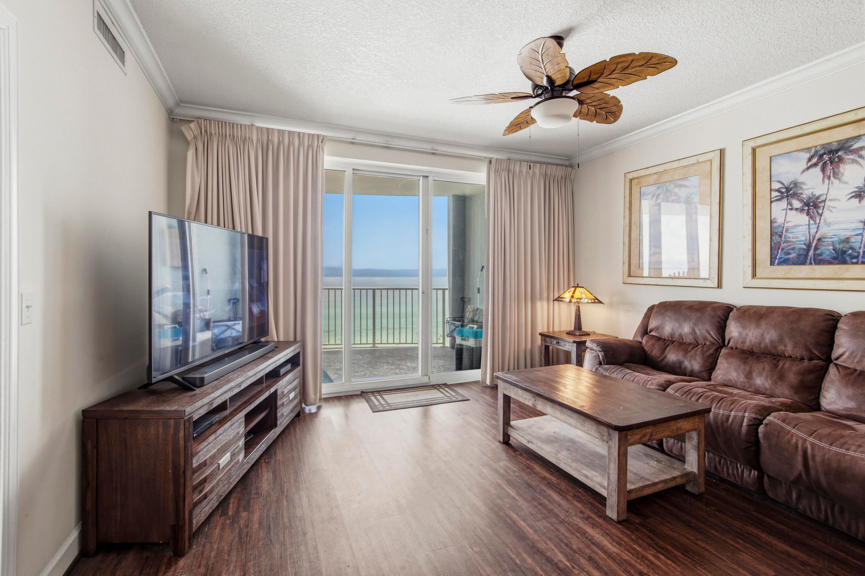 Twin Palms Resort - Residential