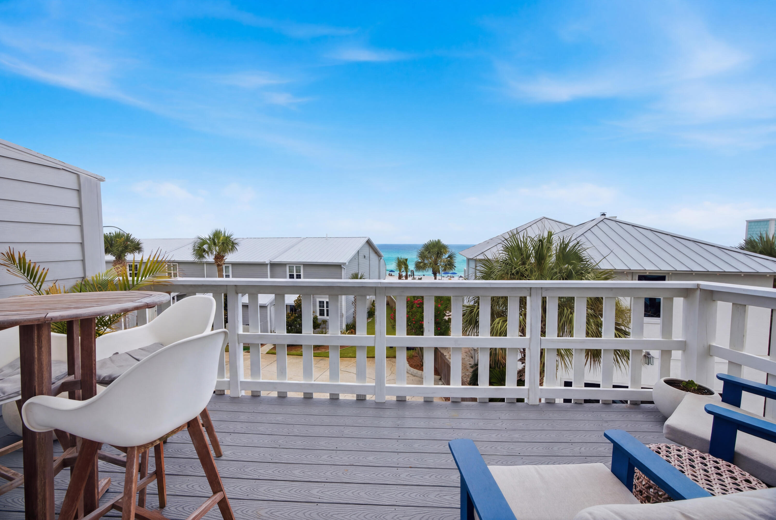 SHORELINE T/H - Residential