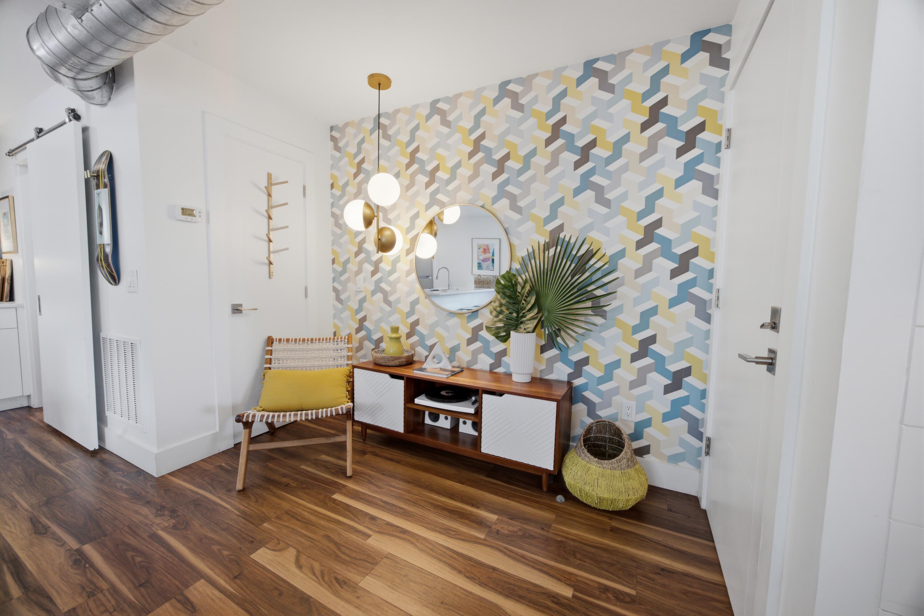 SHORELINE T/H - Residential