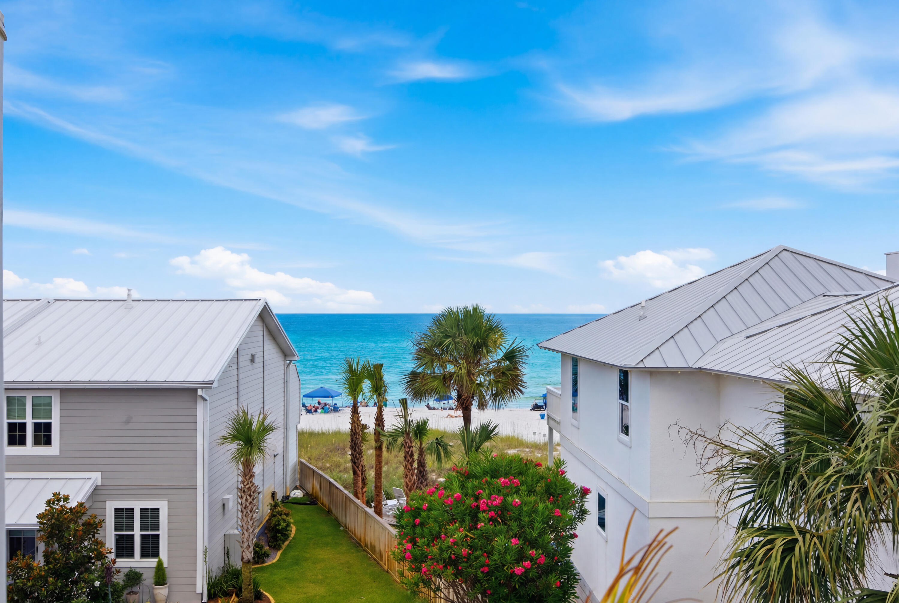 SHORELINE T/H - Residential