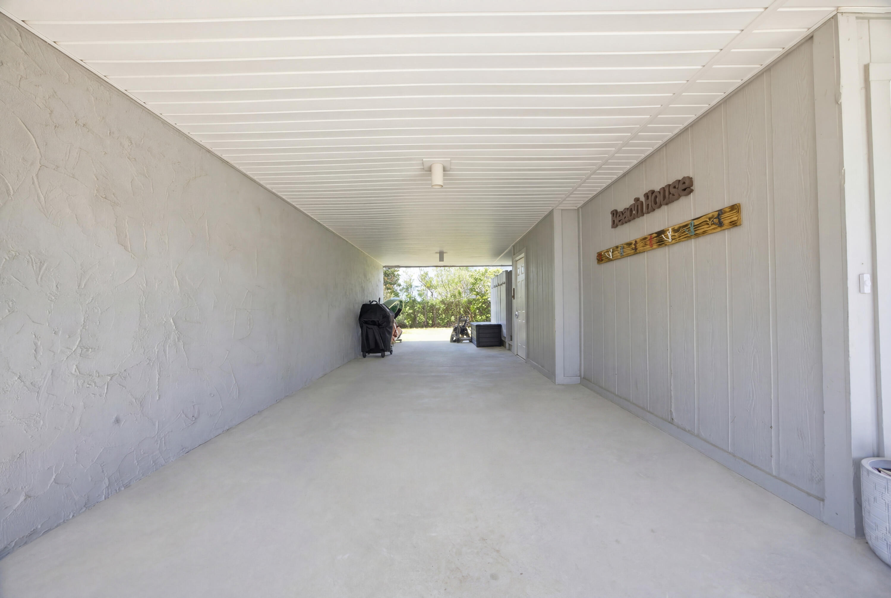 SHORELINE T/H - Residential