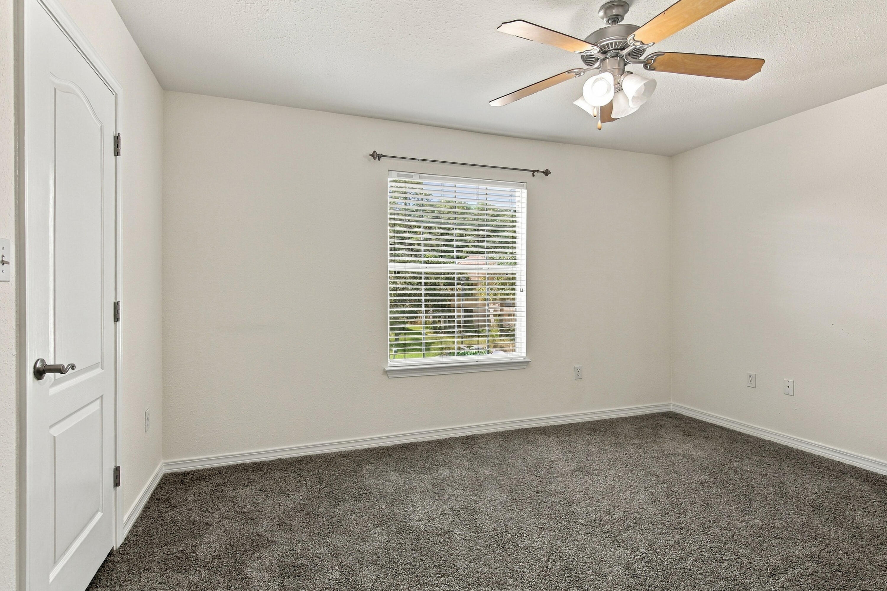 DRIFTWOOD ESTATES - Residential