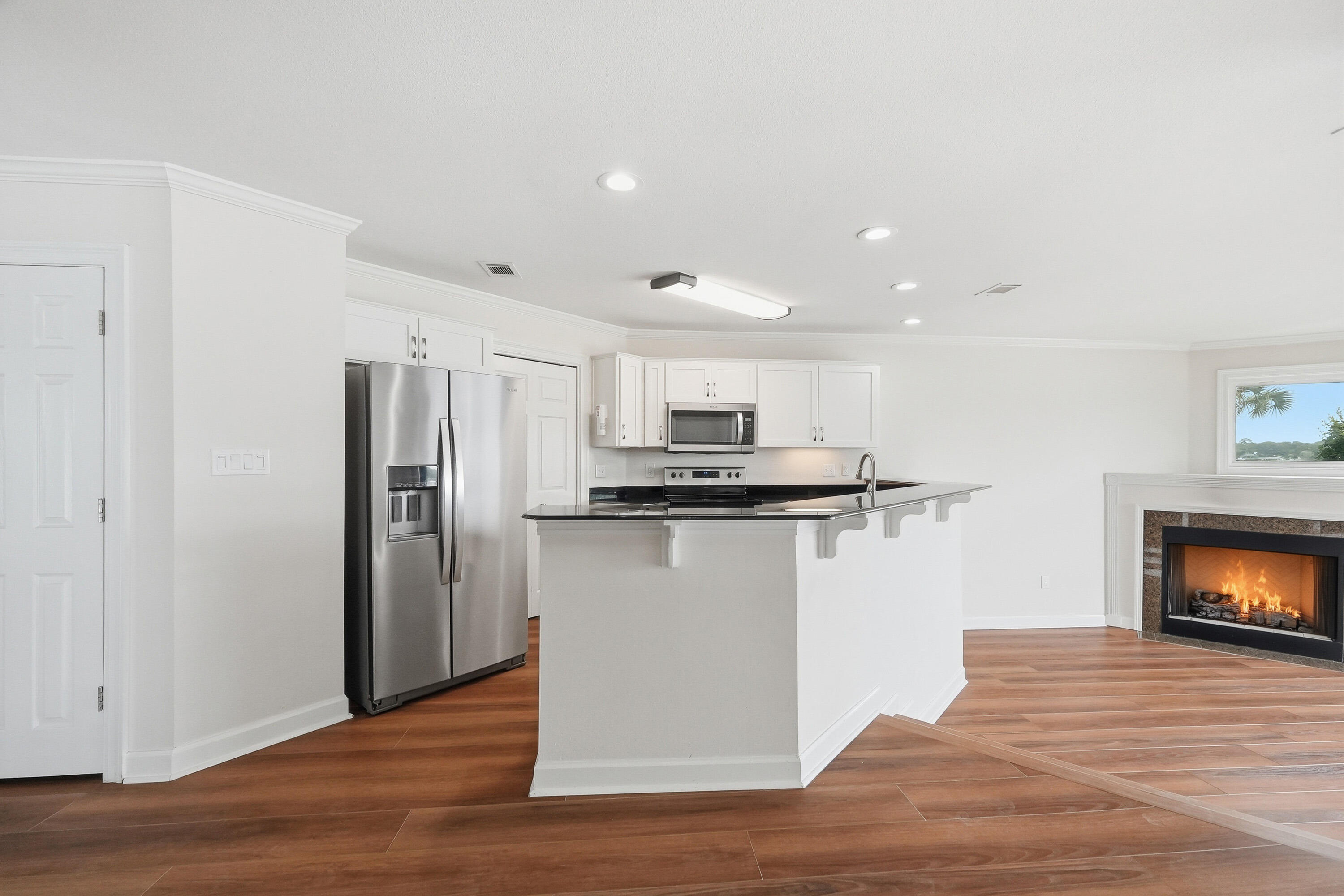 CAPTIVA COVE - Residential
