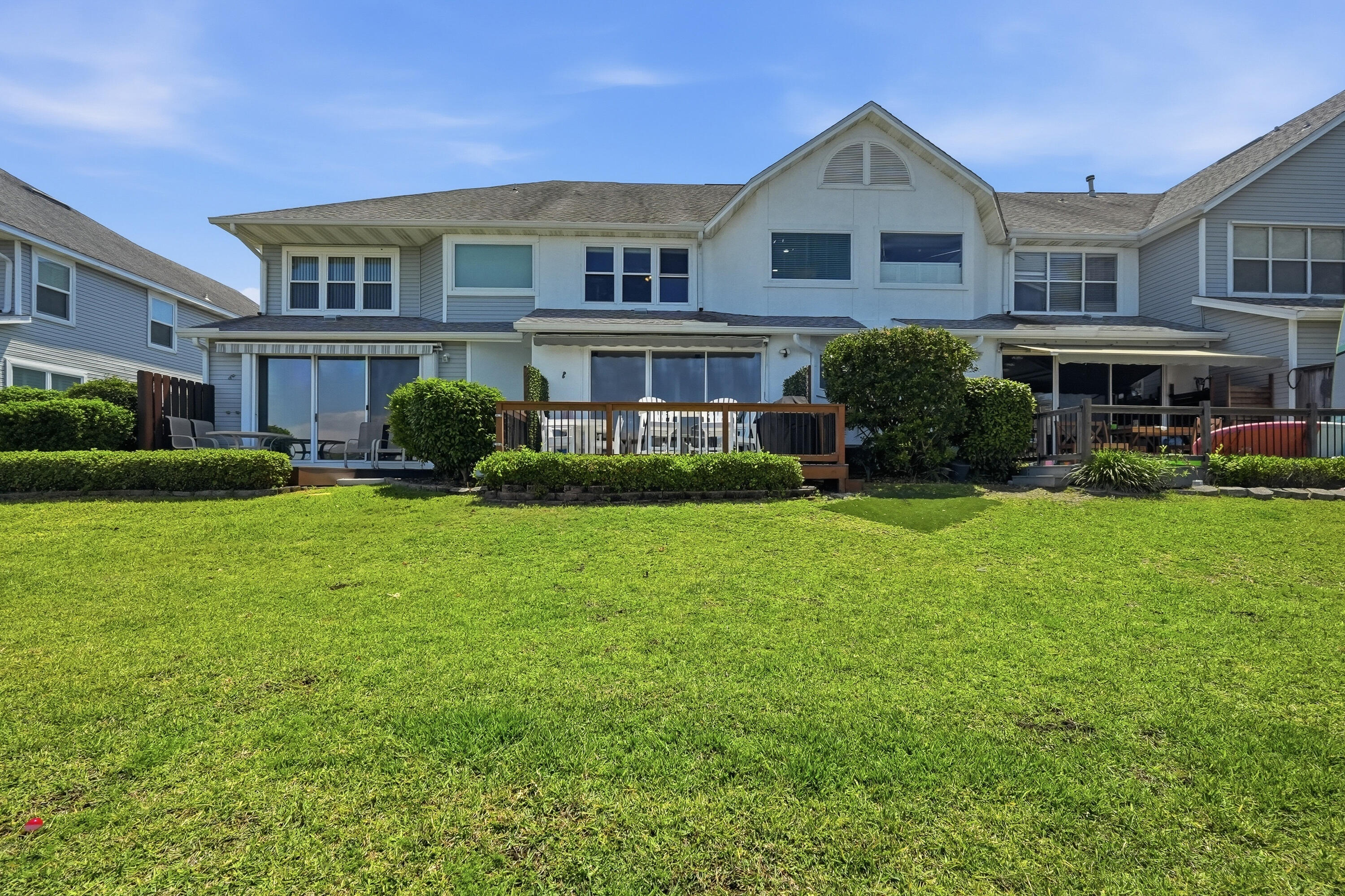 CAPTIVA COVE - Residential