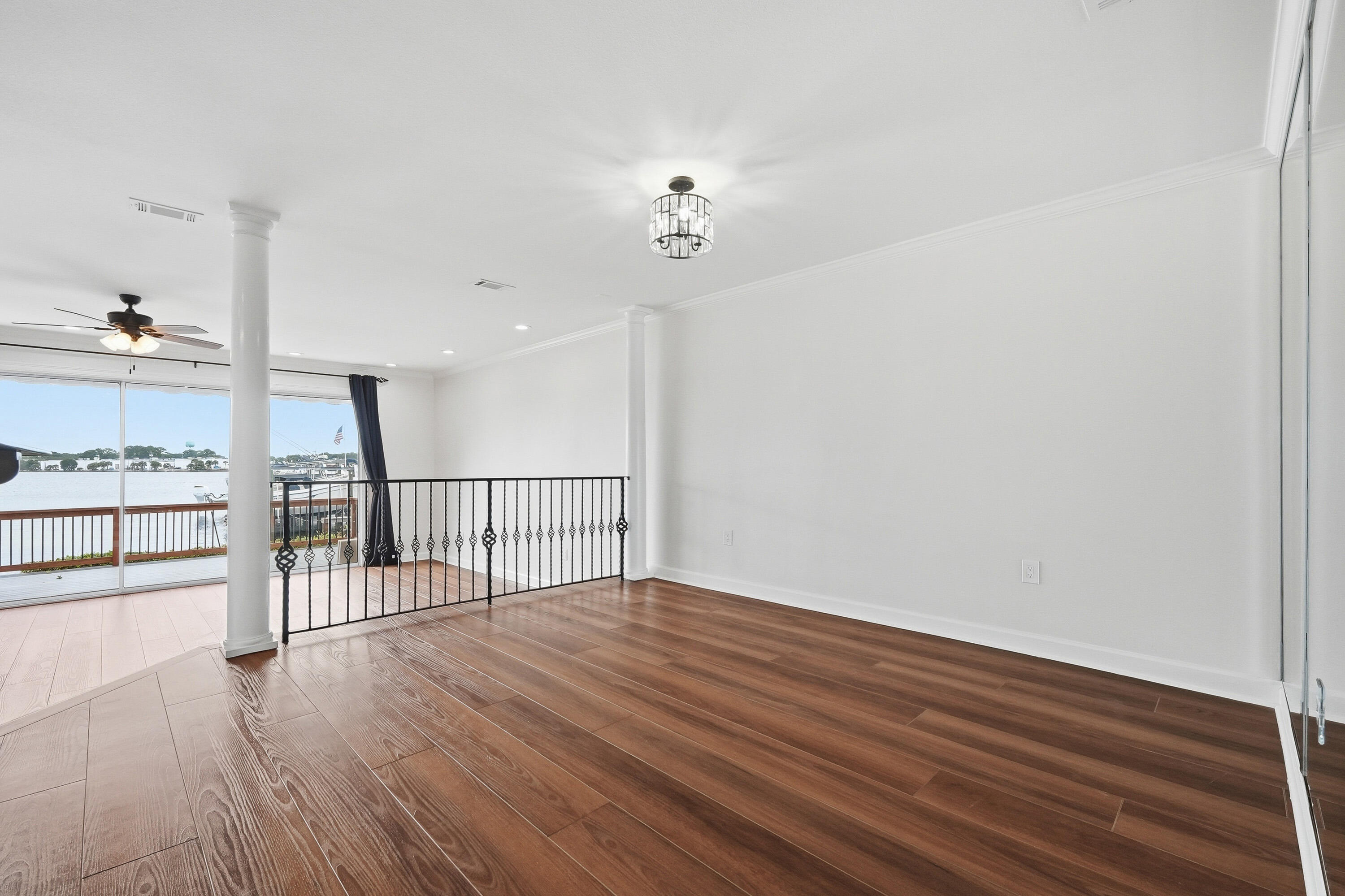 CAPTIVA COVE - Residential