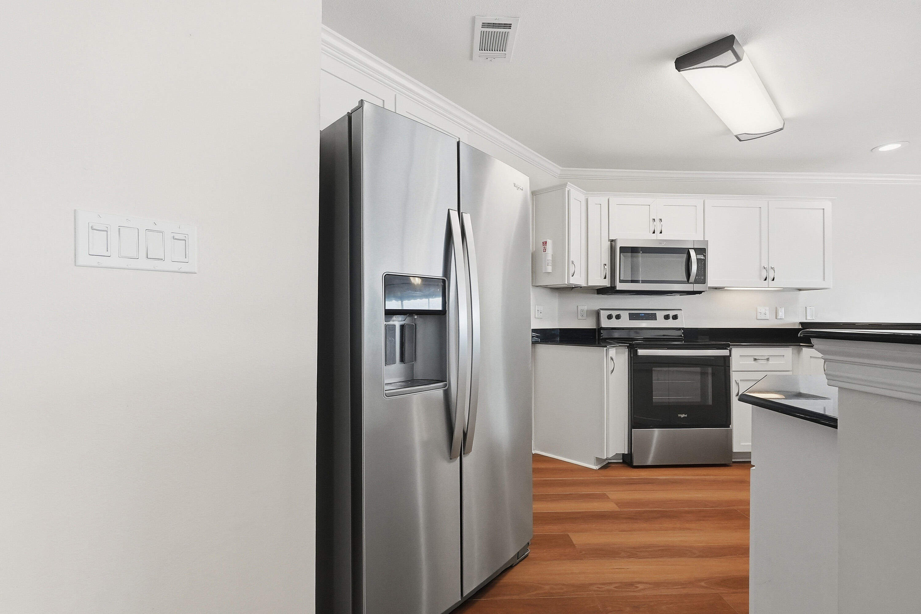 CAPTIVA COVE - Residential