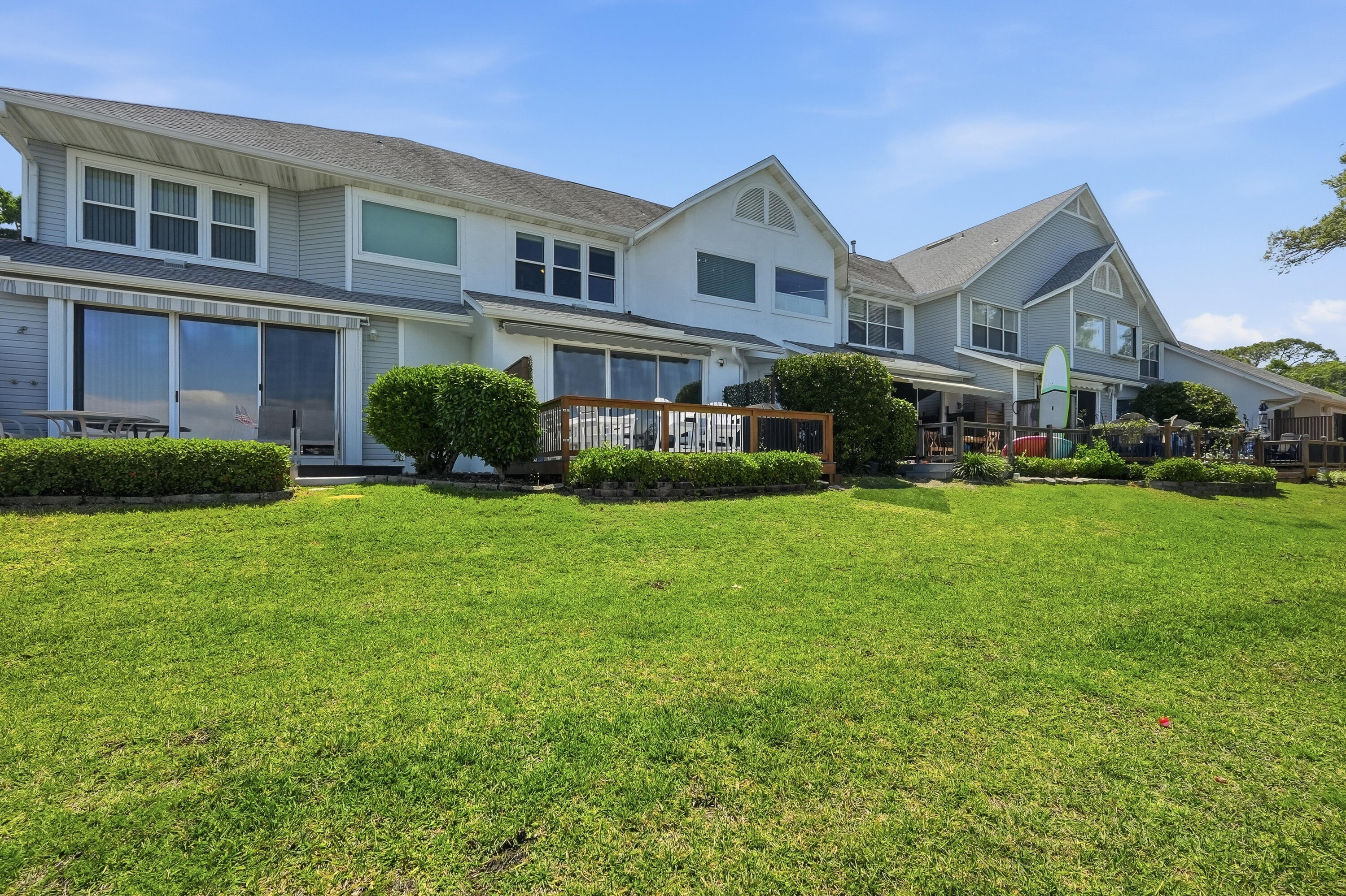 CAPTIVA COVE - Residential