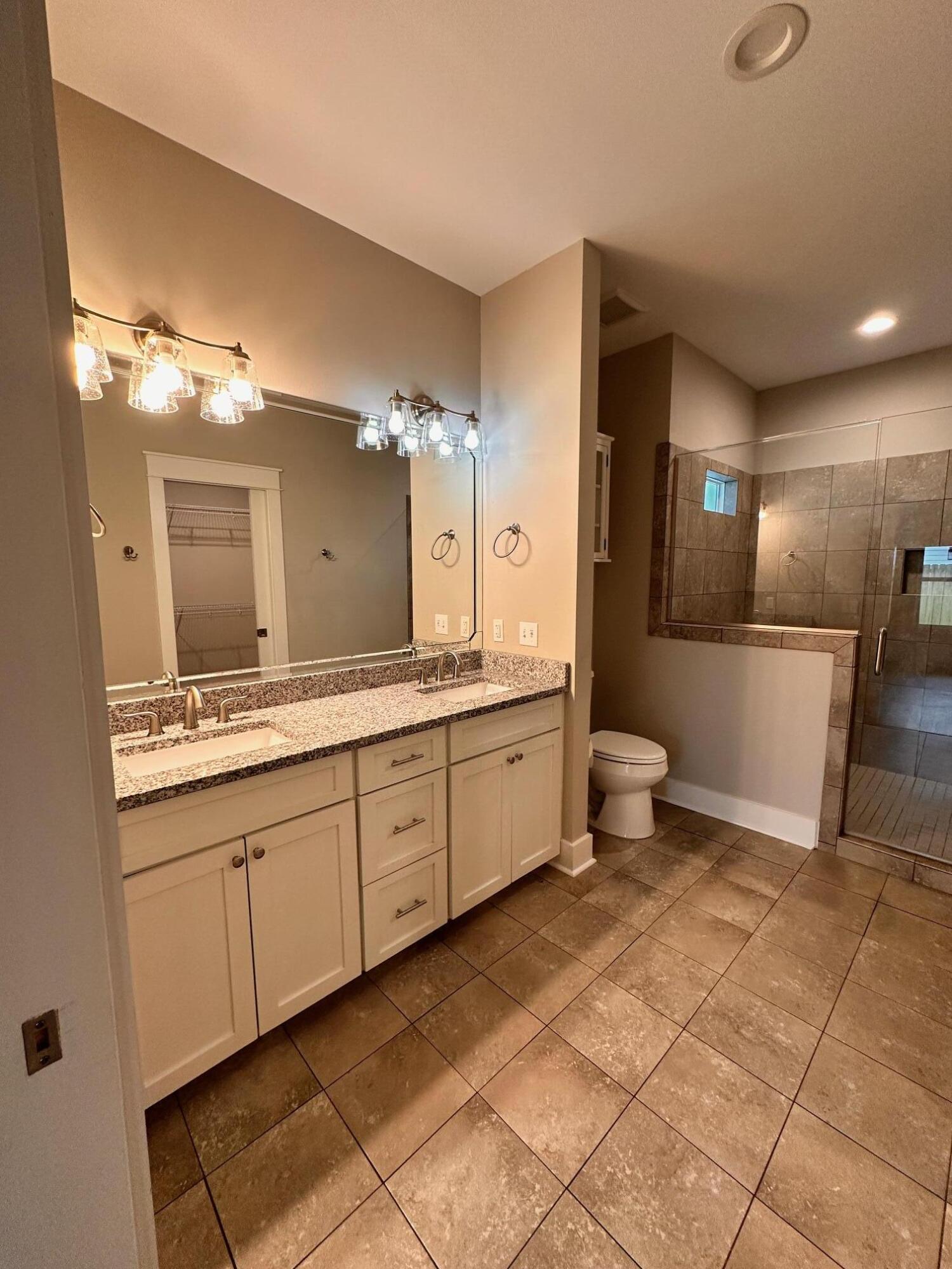 Osprey Pointe at Lake Powell - Residential