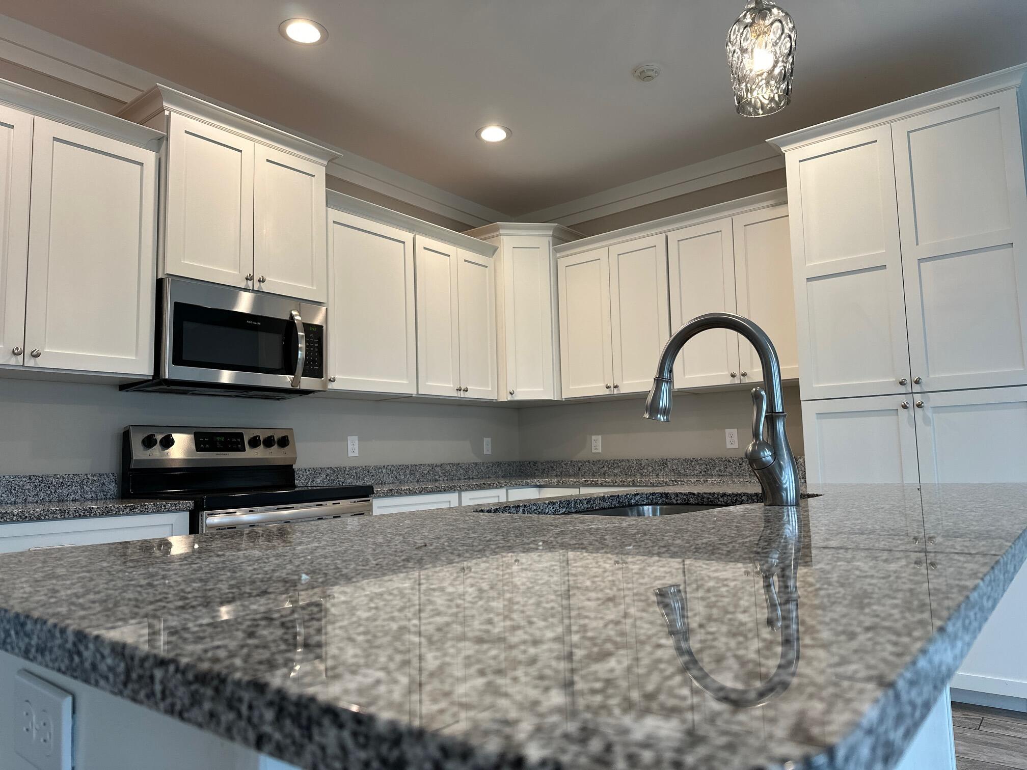 Osprey Pointe at Lake Powell - Residential