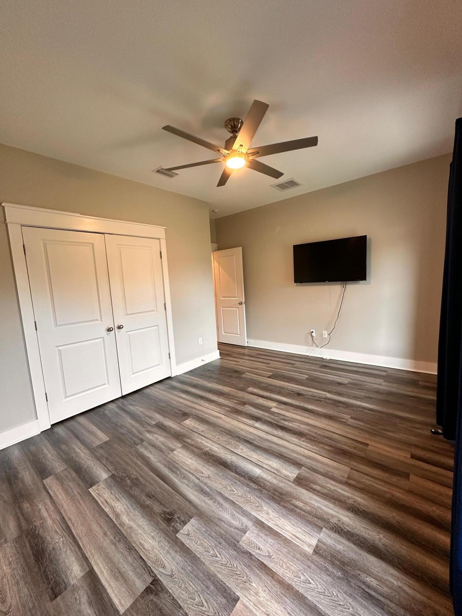 Osprey Pointe at Lake Powell - Residential