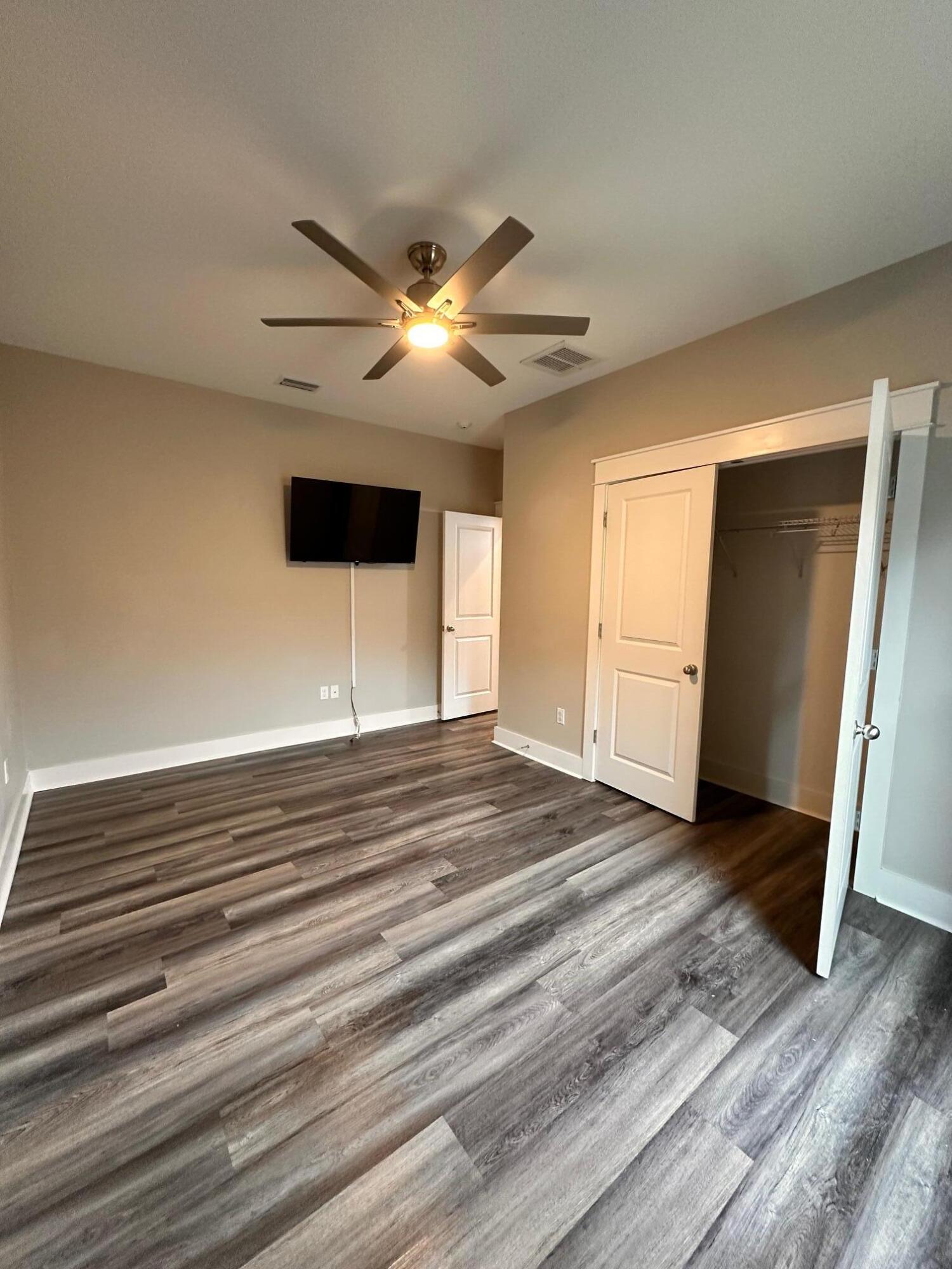 Osprey Pointe at Lake Powell - Residential