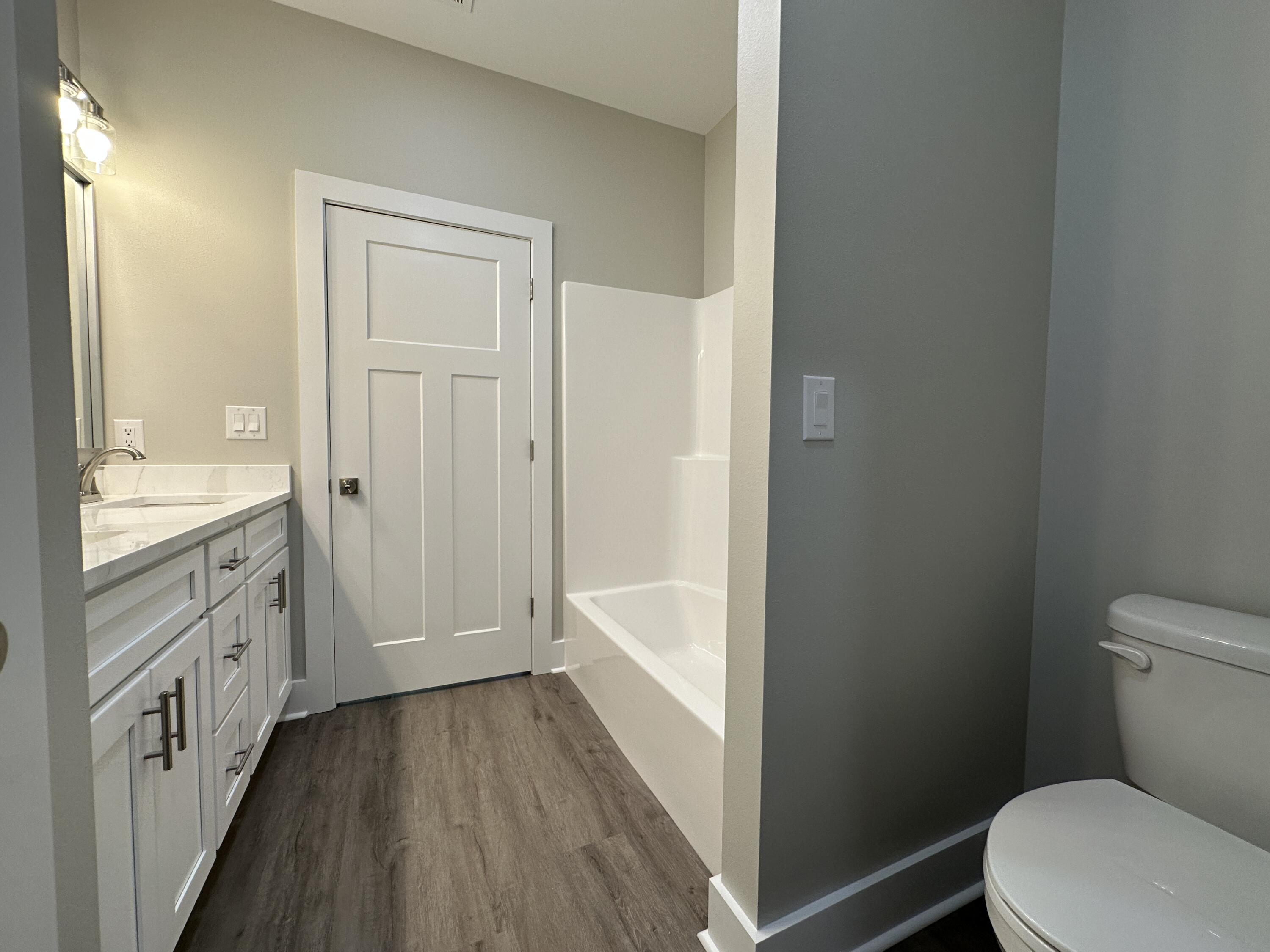 MORRIS ADD BAKER - Residential Lease