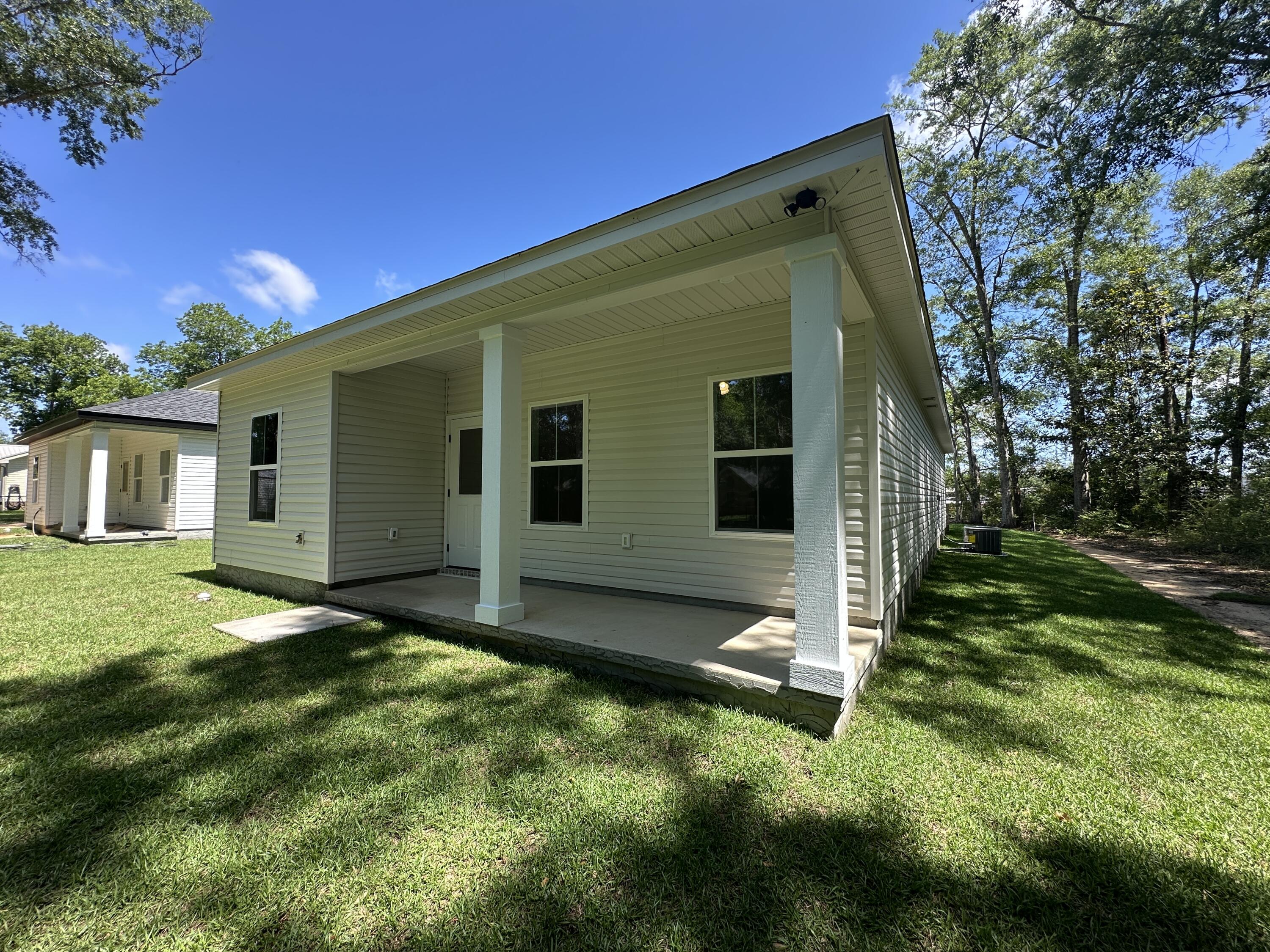 MORRIS ADD BAKER - Residential Lease