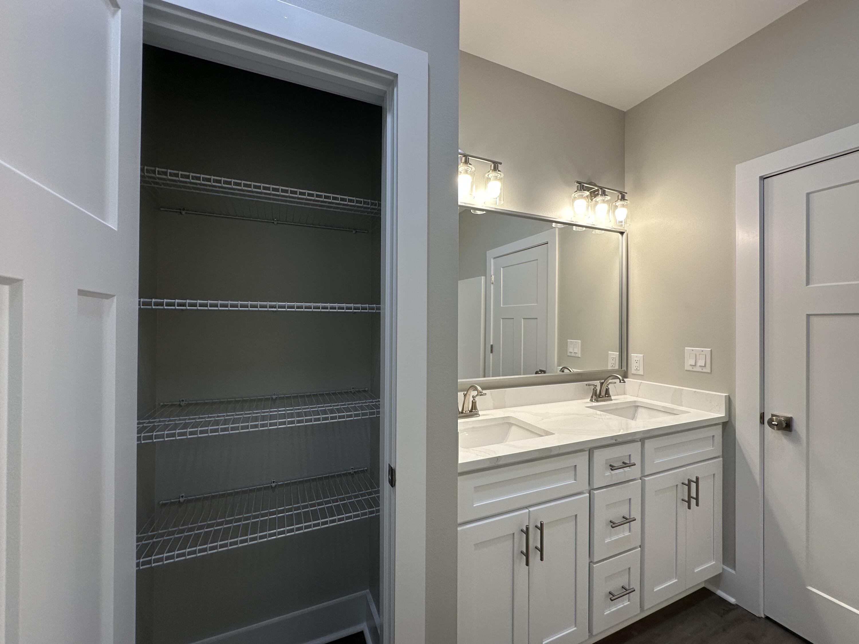 MORRIS ADD BAKER - Residential Lease