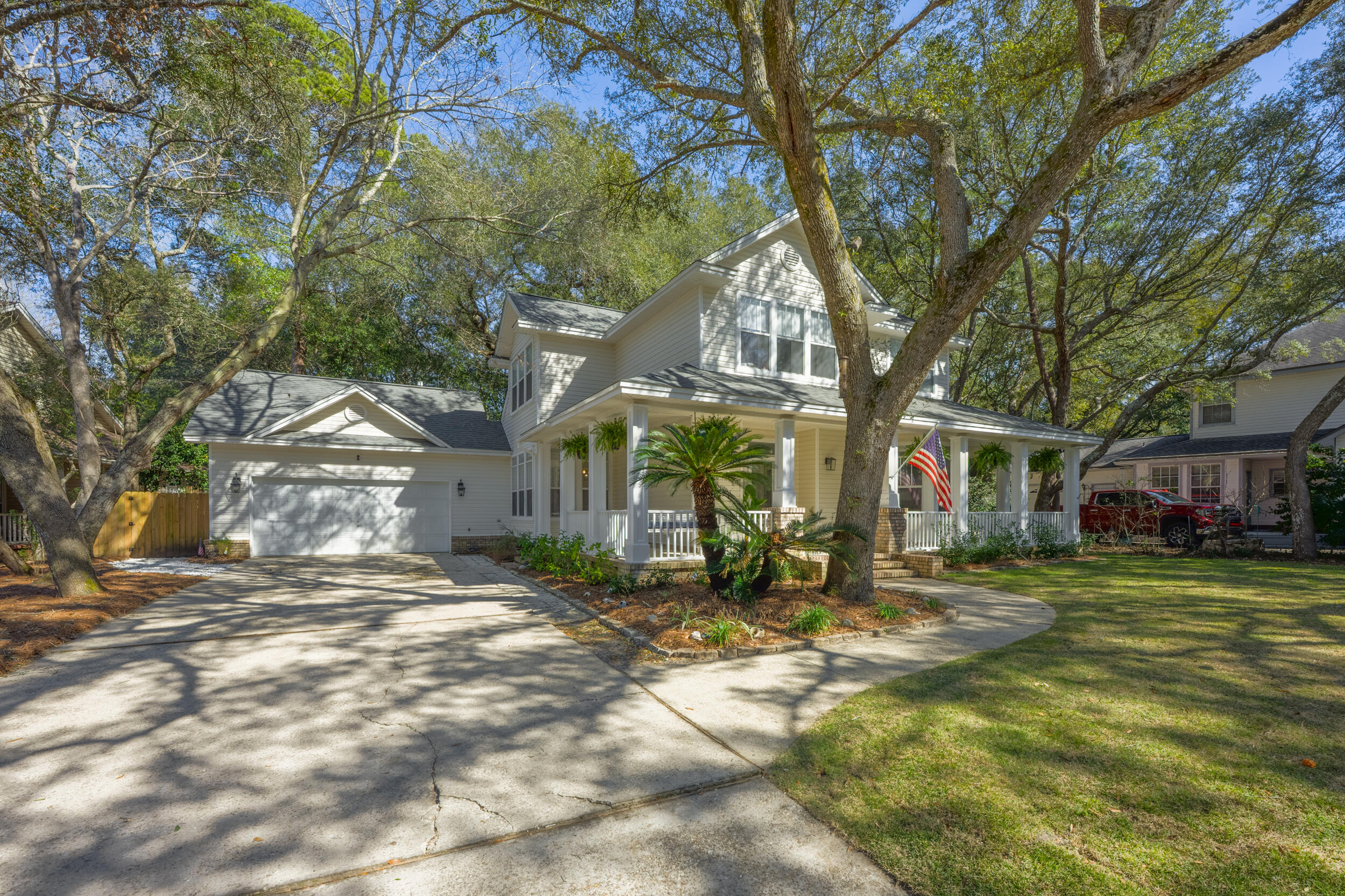 VILLAGE OF BOLTON AT BLUEWATER BAY - Residential