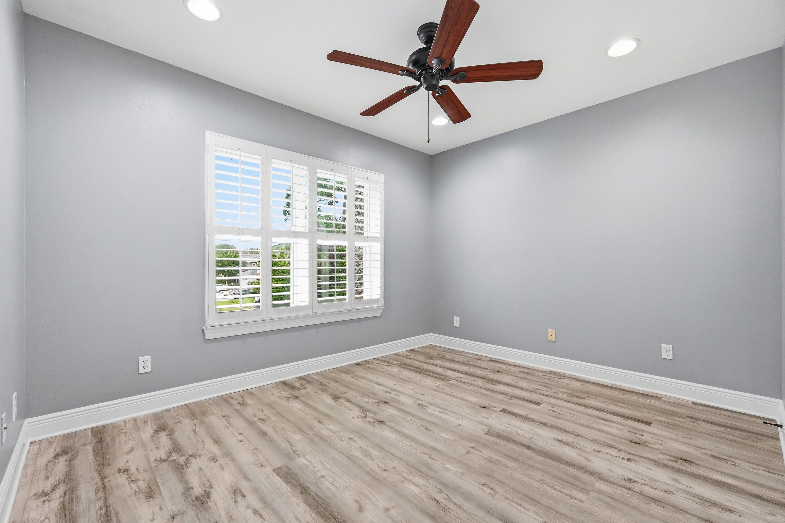 Baywalk Landings - Residential Lease