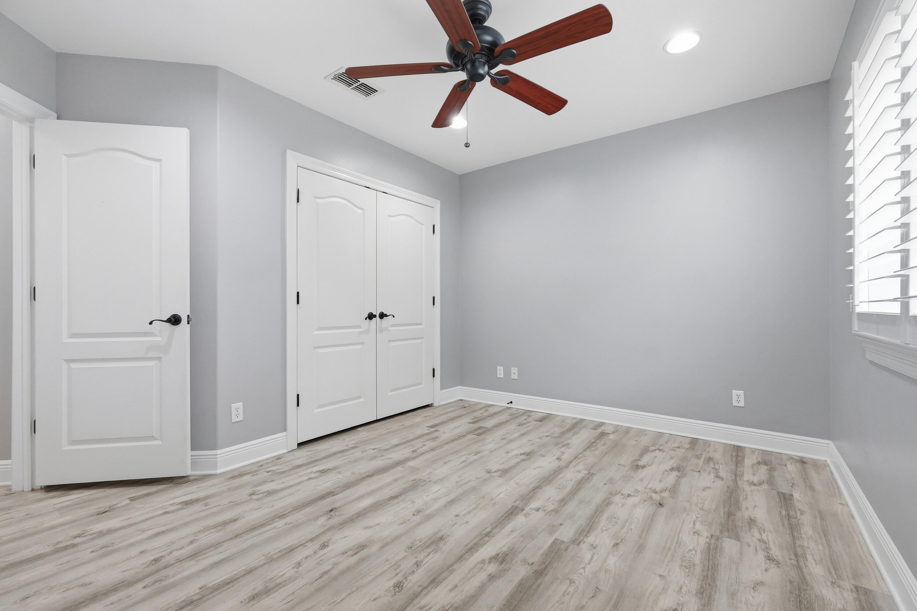 Baywalk Landings - Residential Lease