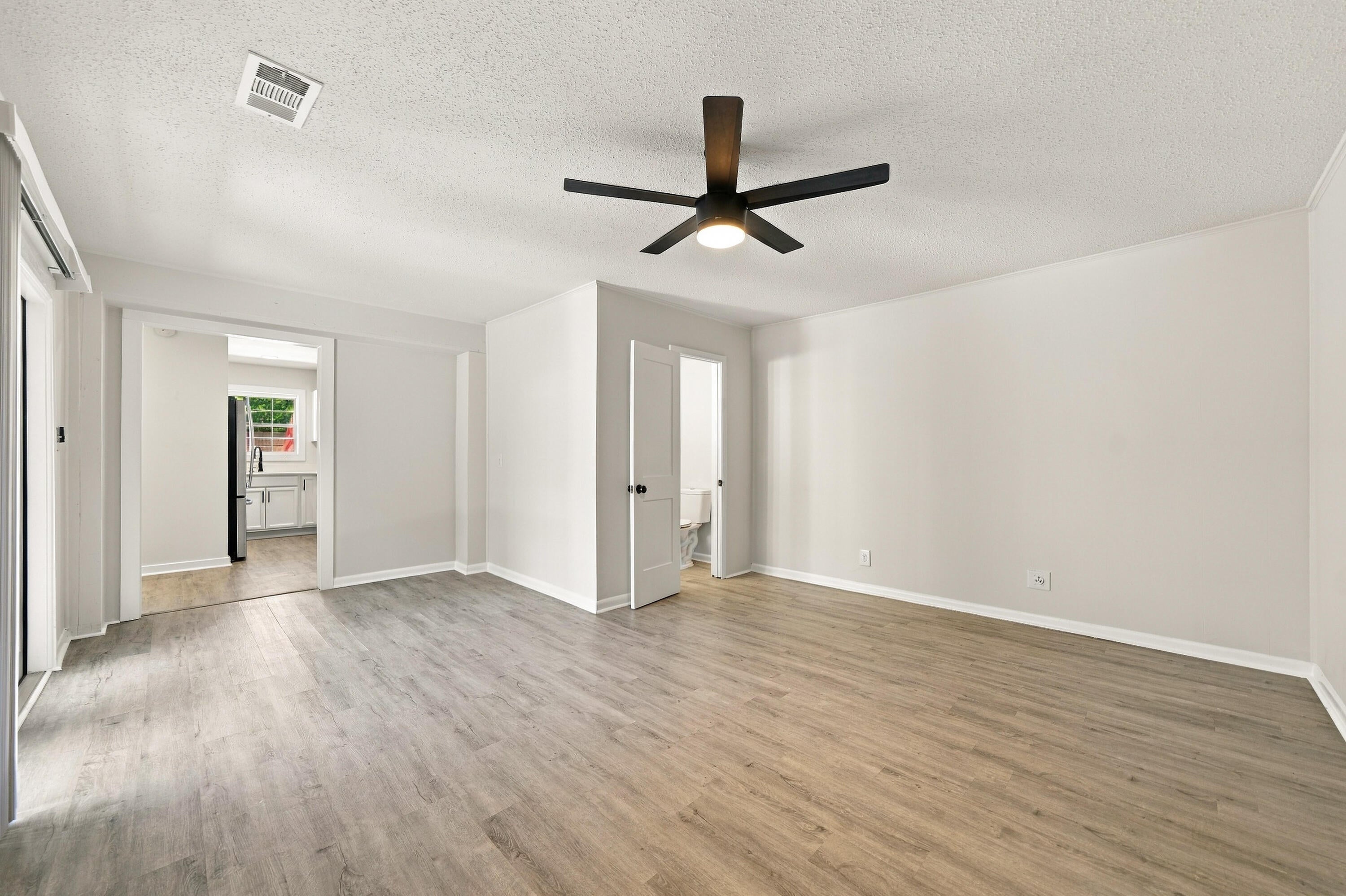 SANTASIA PARK - Residential