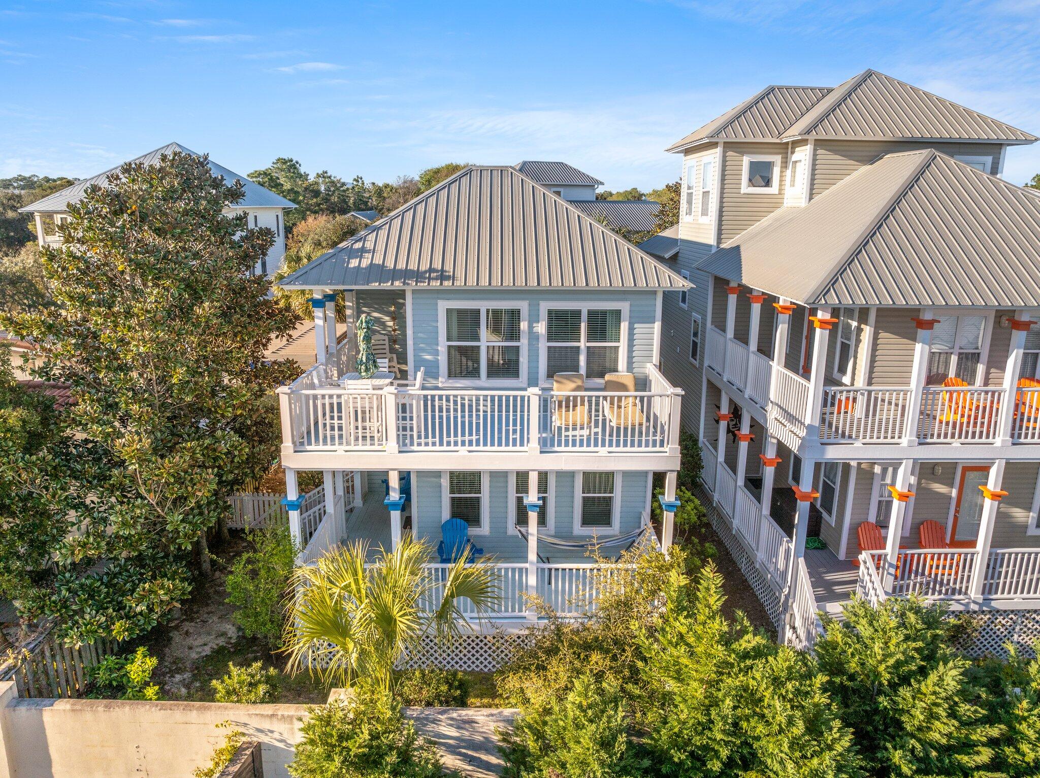 OLD FLORIDA COTTAGES - Residential