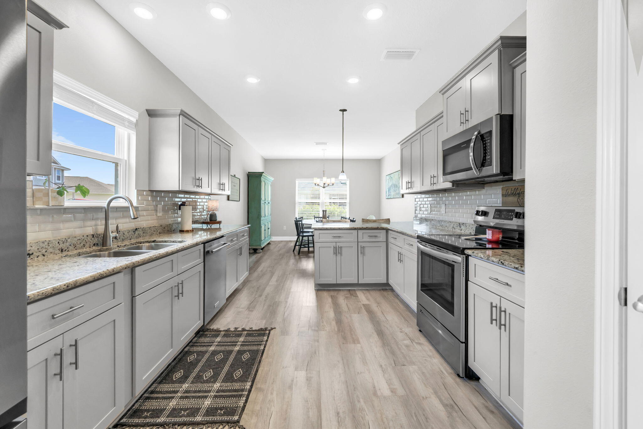 RIVERWALK PH I - Residential