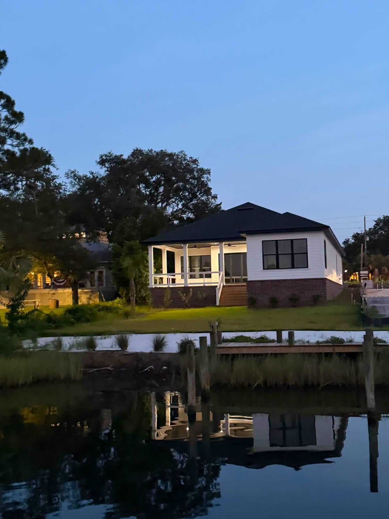 Yacht Club Cove - Residential