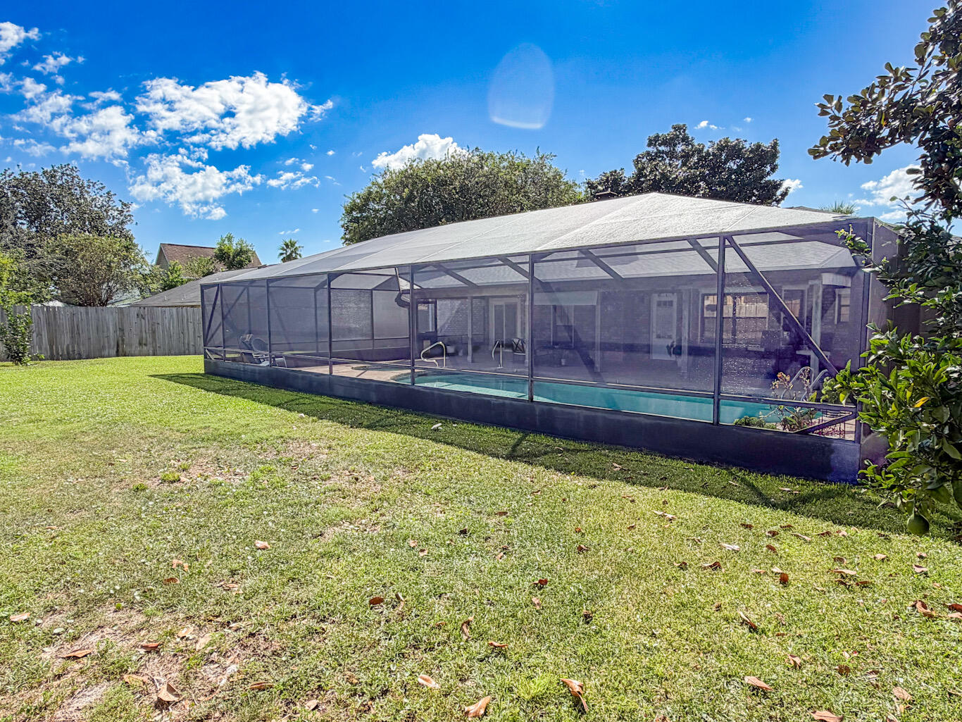 KELL-AIRE GARDENS - Residential