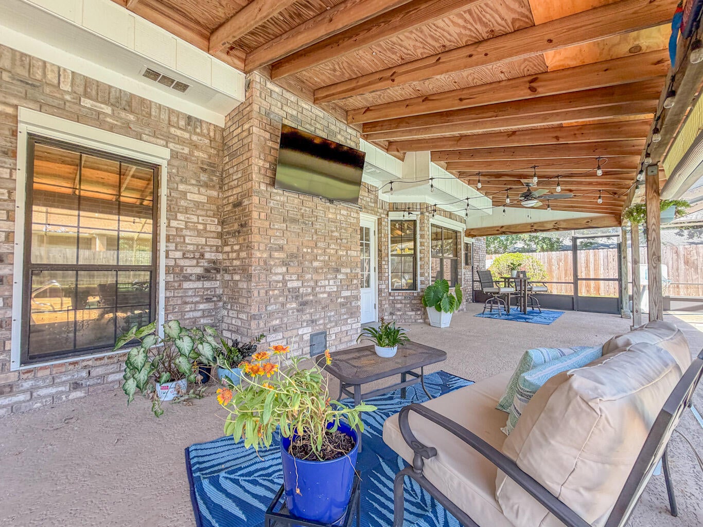 KELL-AIRE GARDENS - Residential