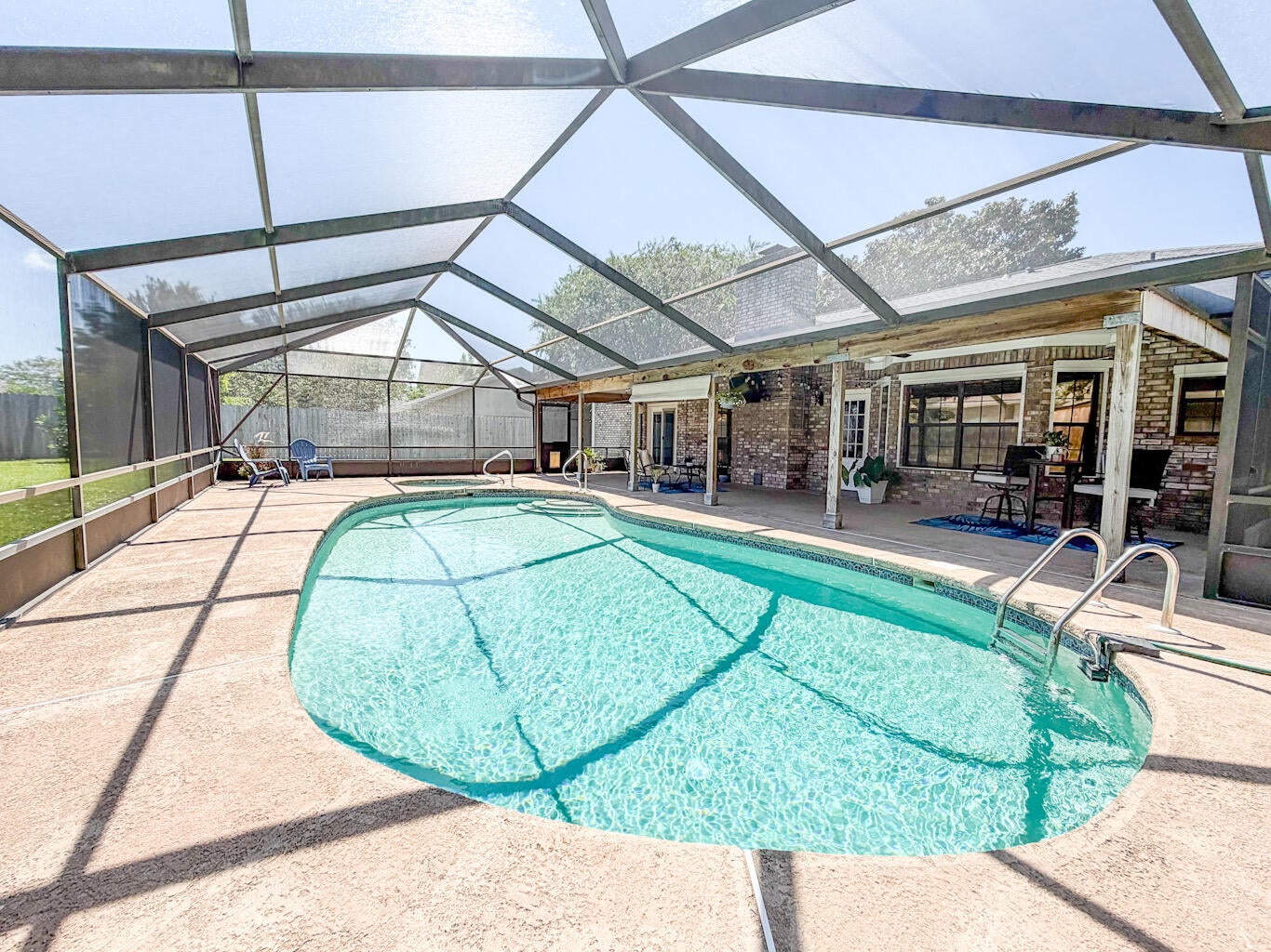 KELL-AIRE GARDENS - Residential
