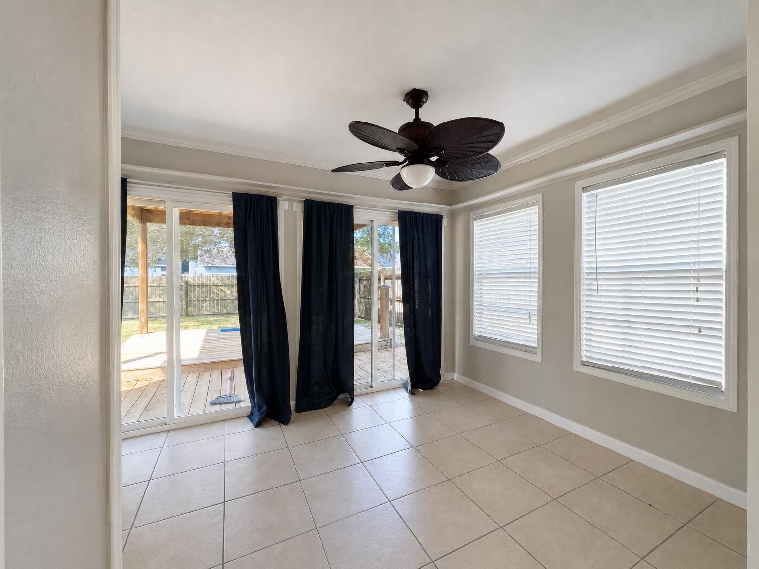 HIDDEN TRAILS PH 2 - Residential Lease