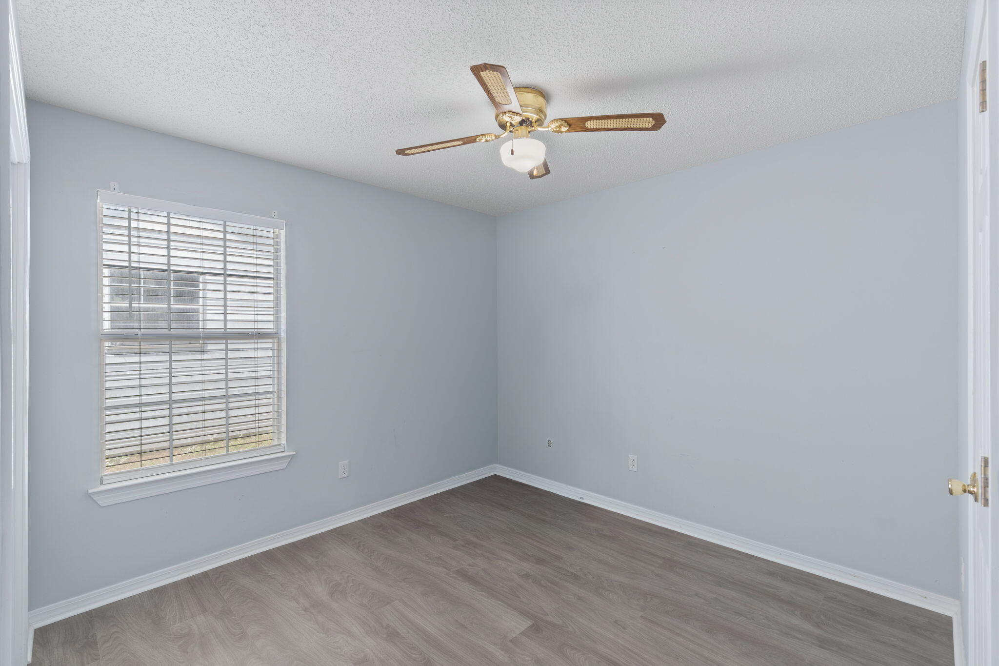 MILLS LANDING - Residential