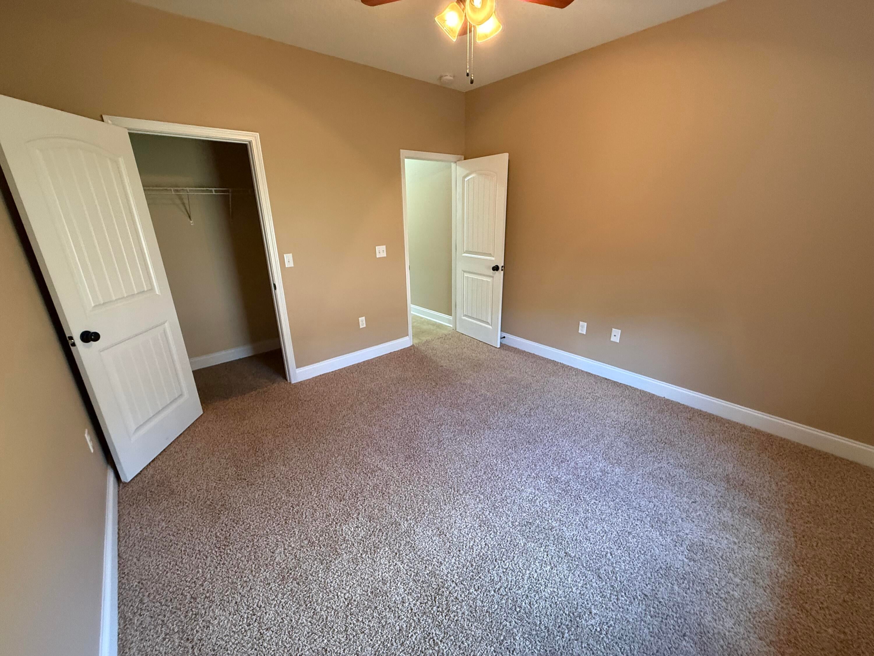 DUGGAN POND ESTATES - Residential Lease