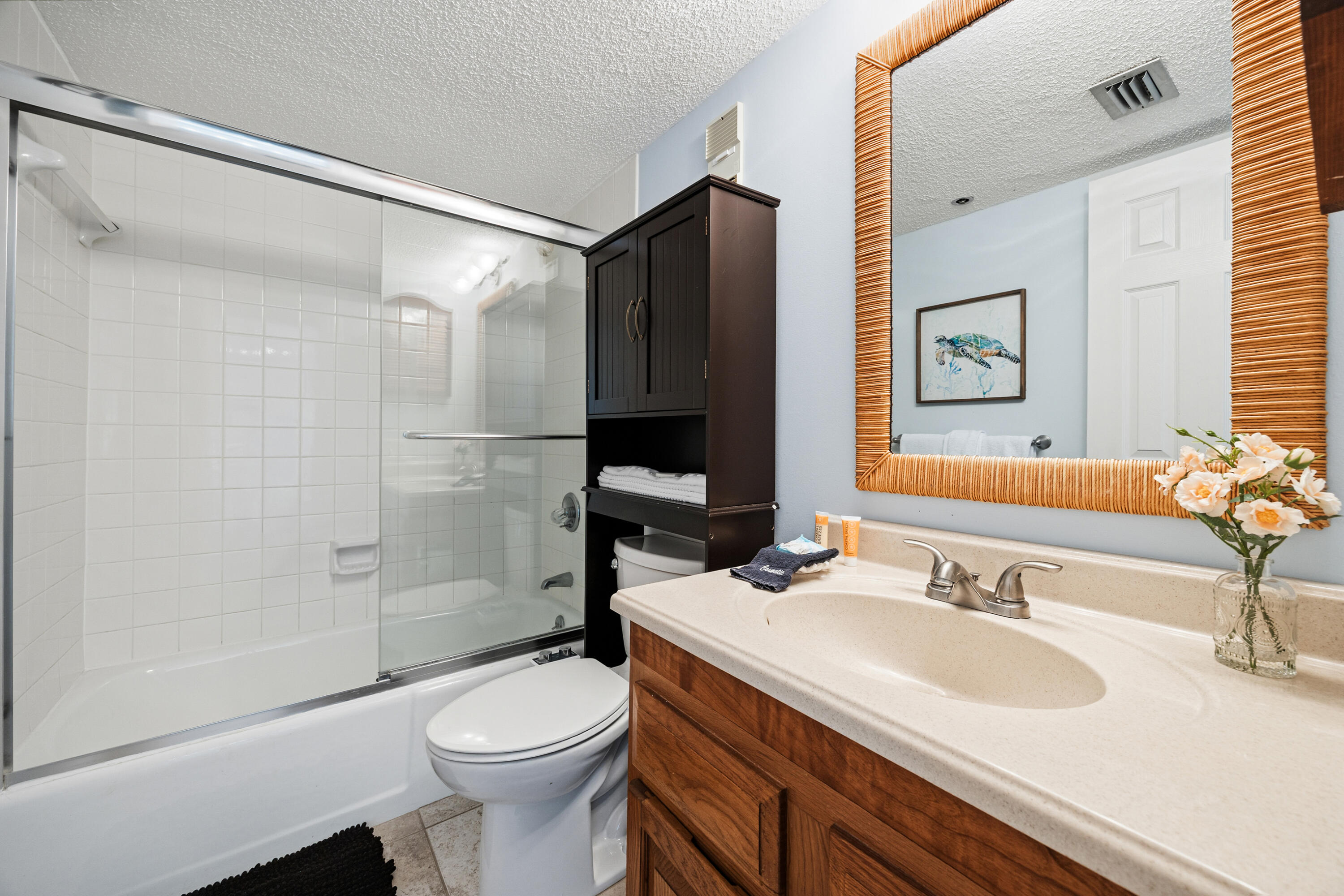 ISLANDER CONDO PH 2 - Residential