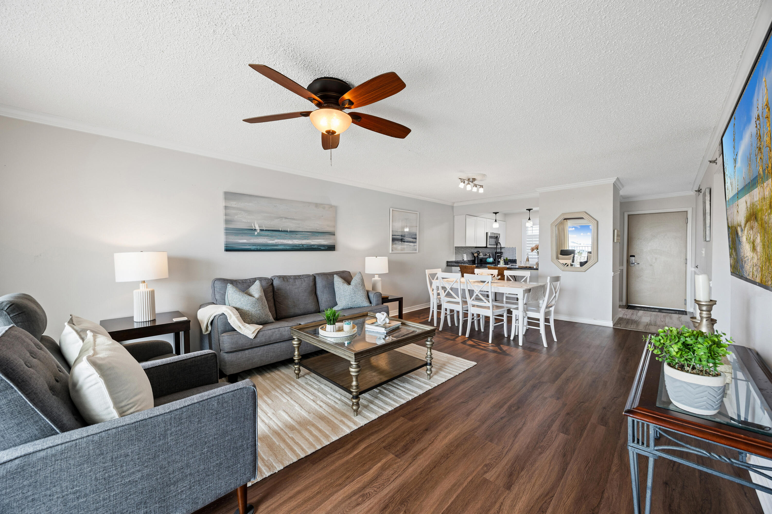 ISLANDER CONDO PH 2 - Residential