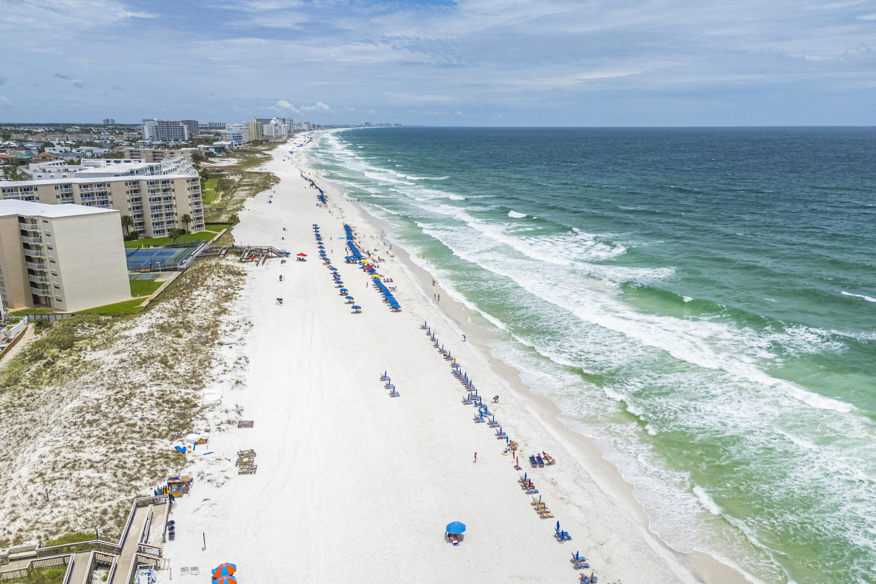 ISLANDER CONDO PH 2 - Residential