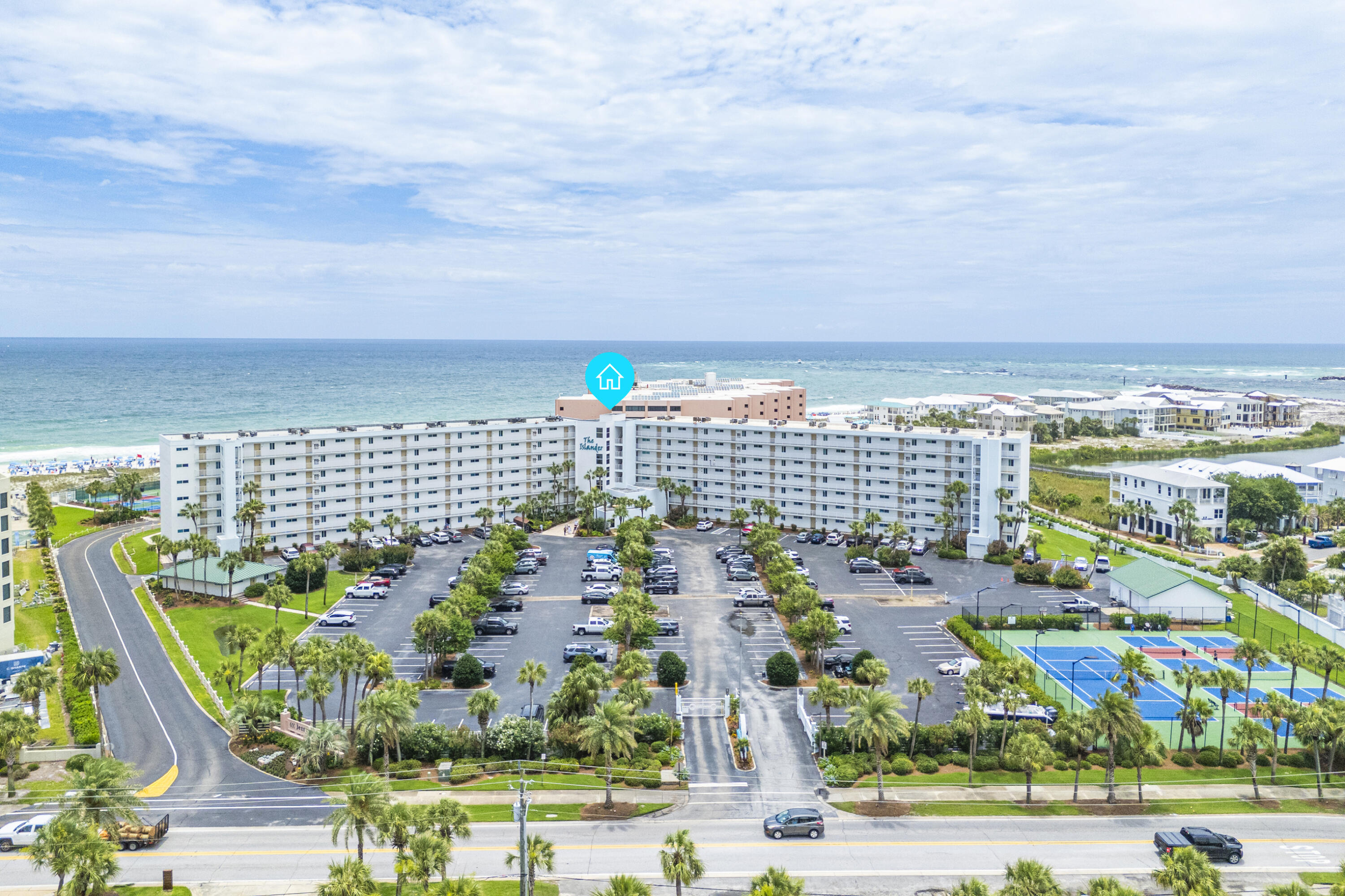 ISLANDER CONDO PH 2 - Residential