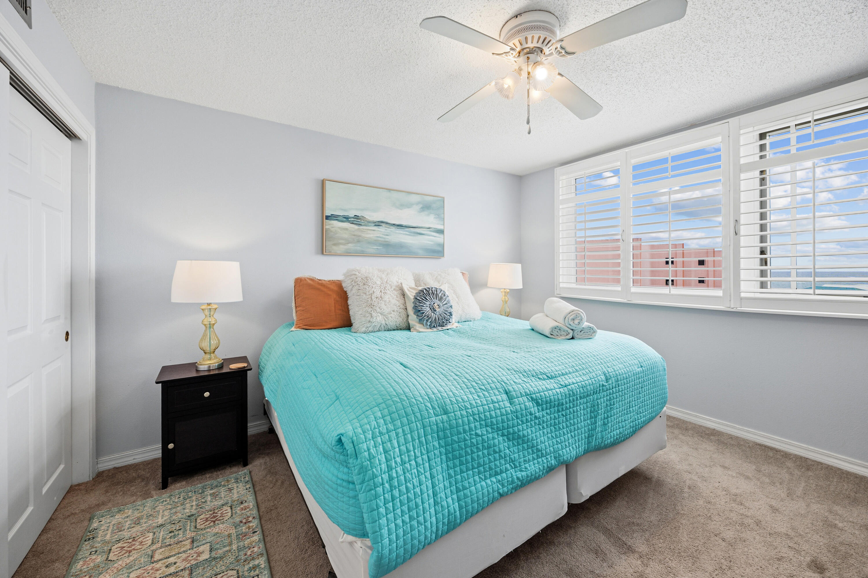ISLANDER CONDO PH 2 - Residential