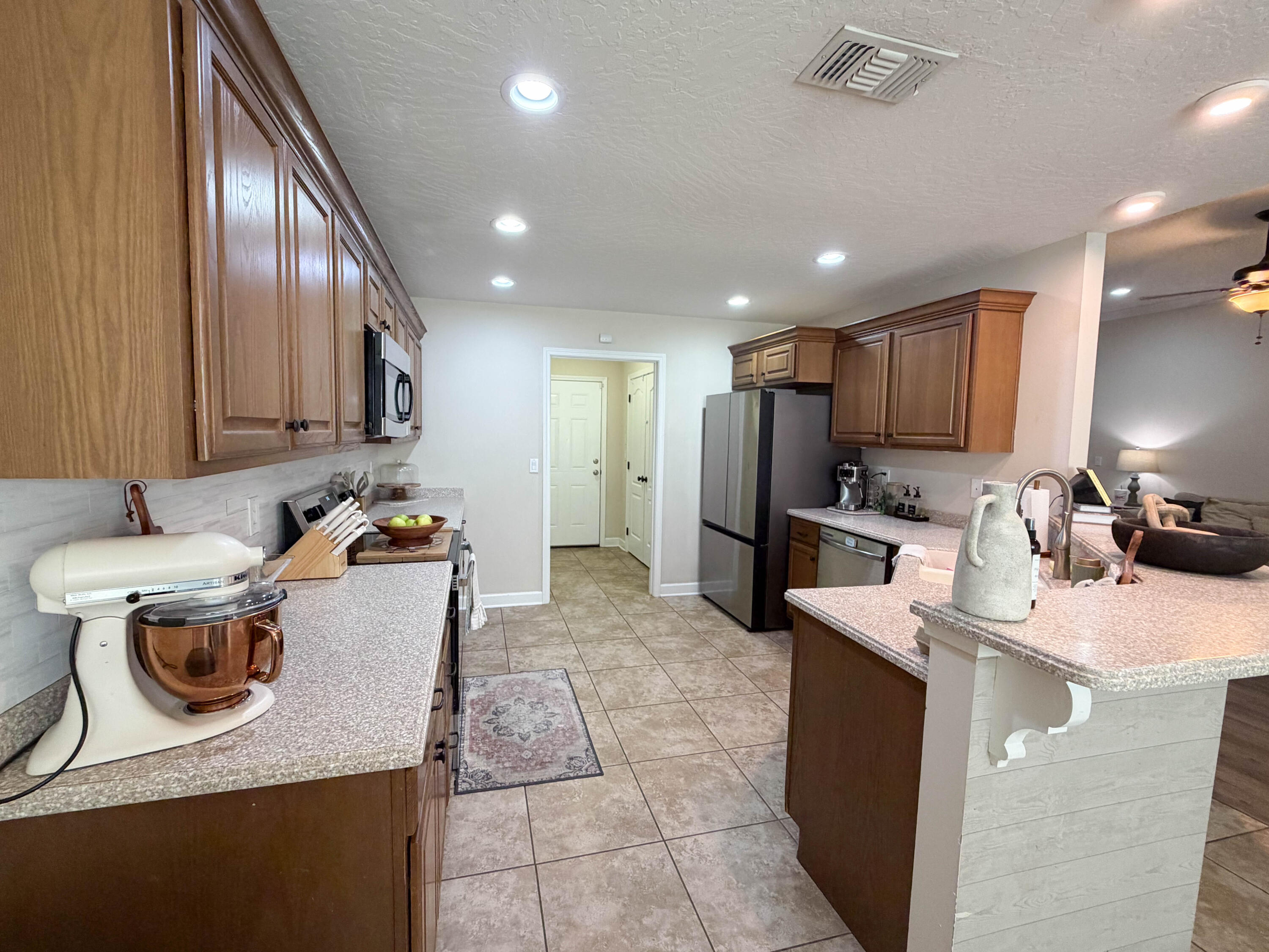 WYNNEHAVEN BEACH ESTATES - Residential
