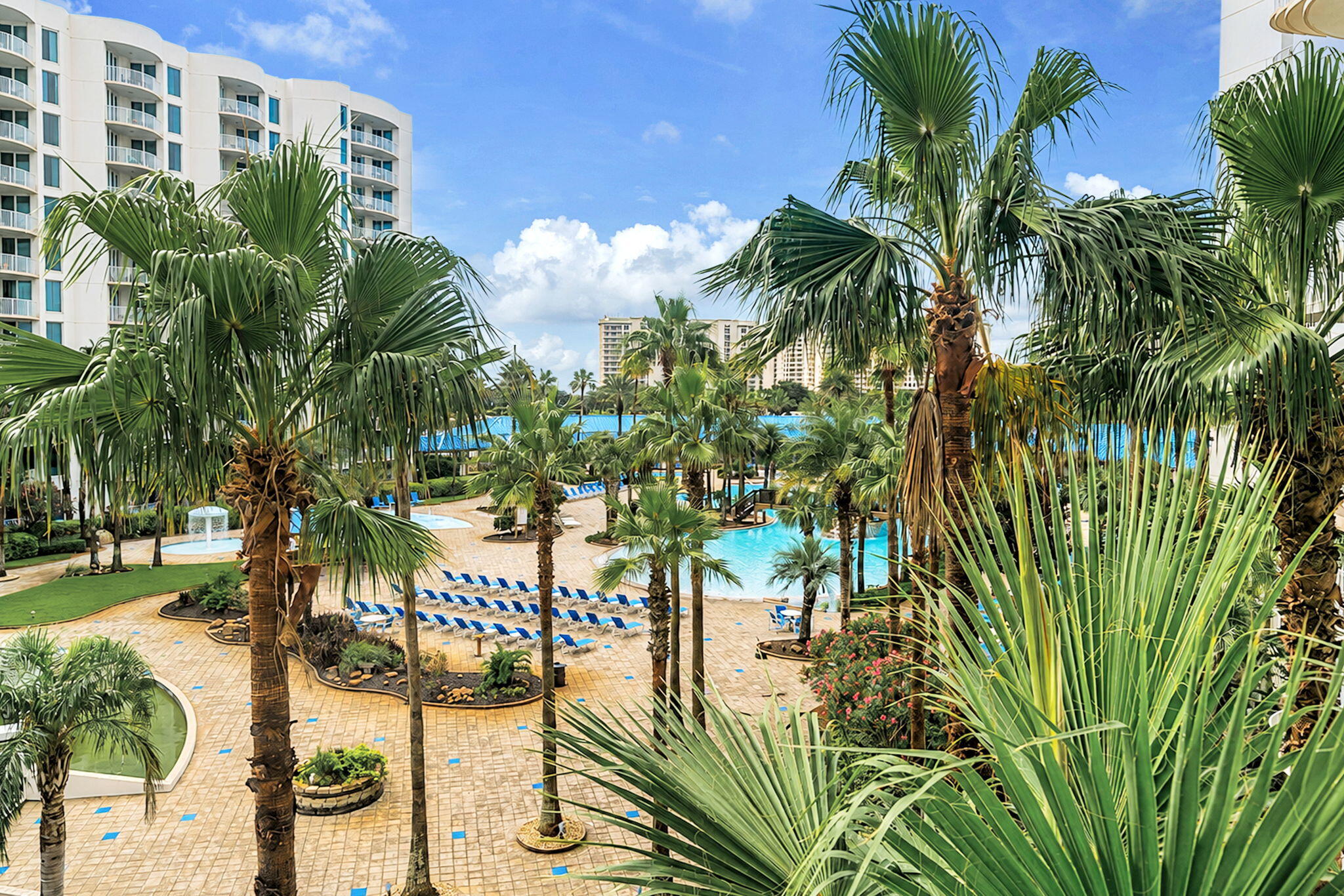 THE PALMS OF DESTIN - Residential