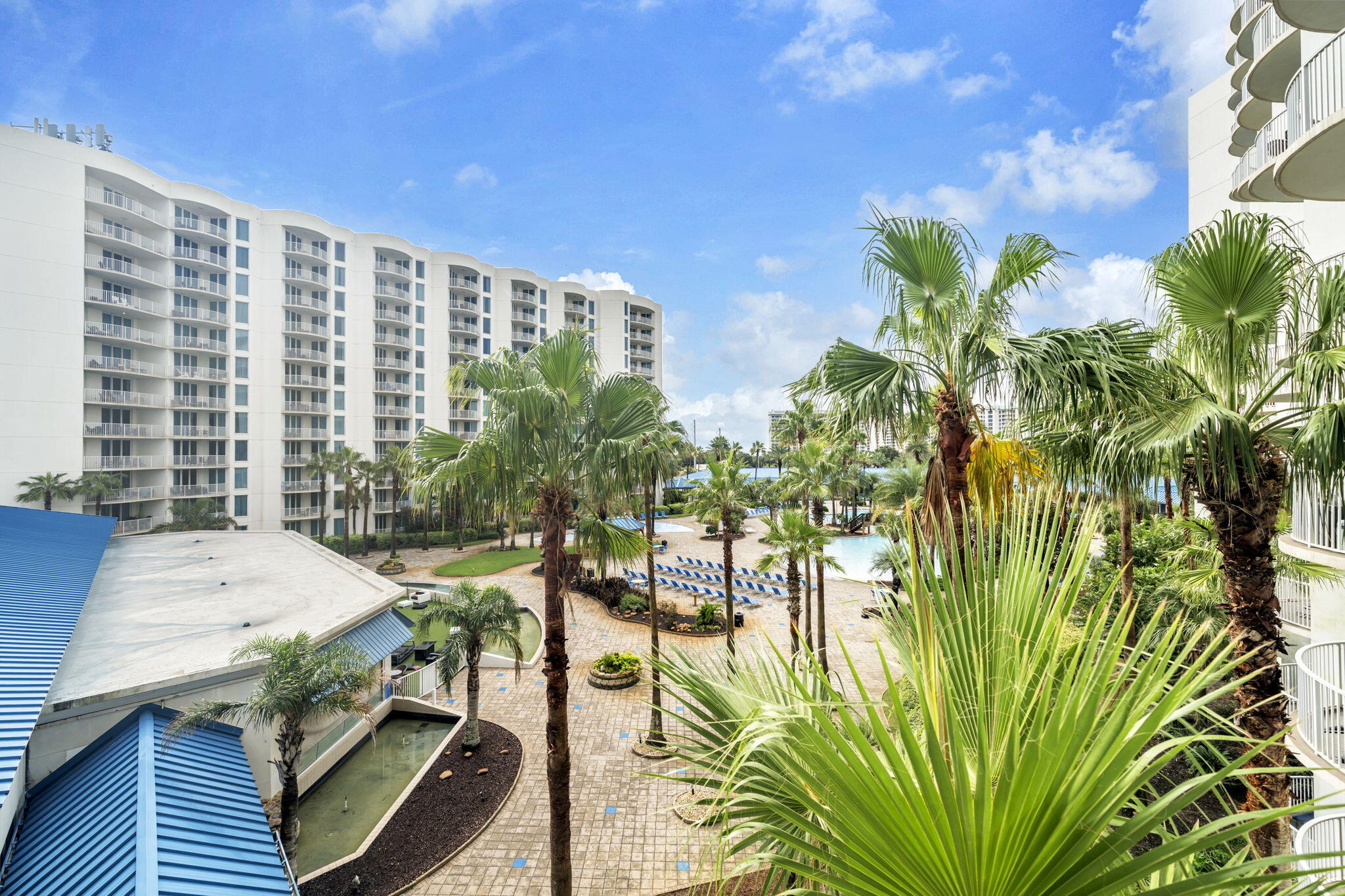 THE PALMS OF DESTIN - Residential