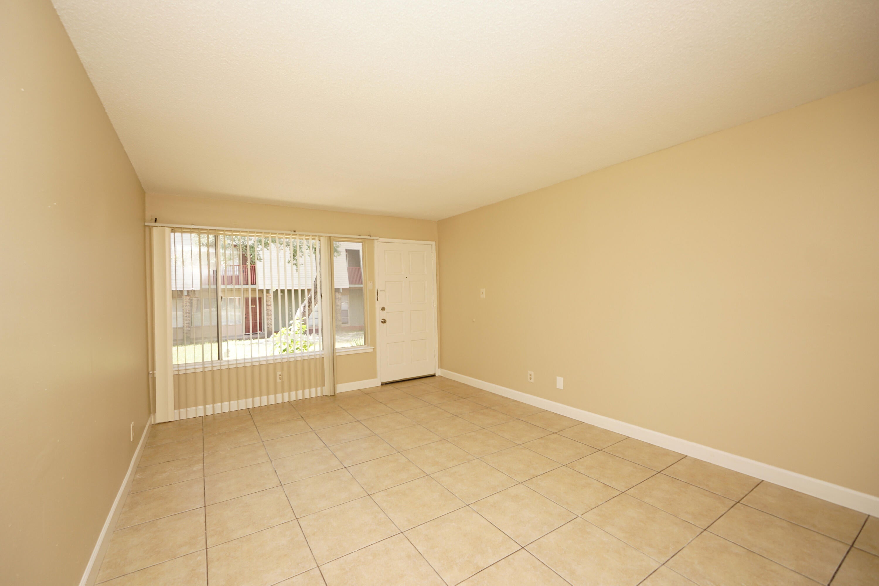 PIER ONE CONDO - Residential