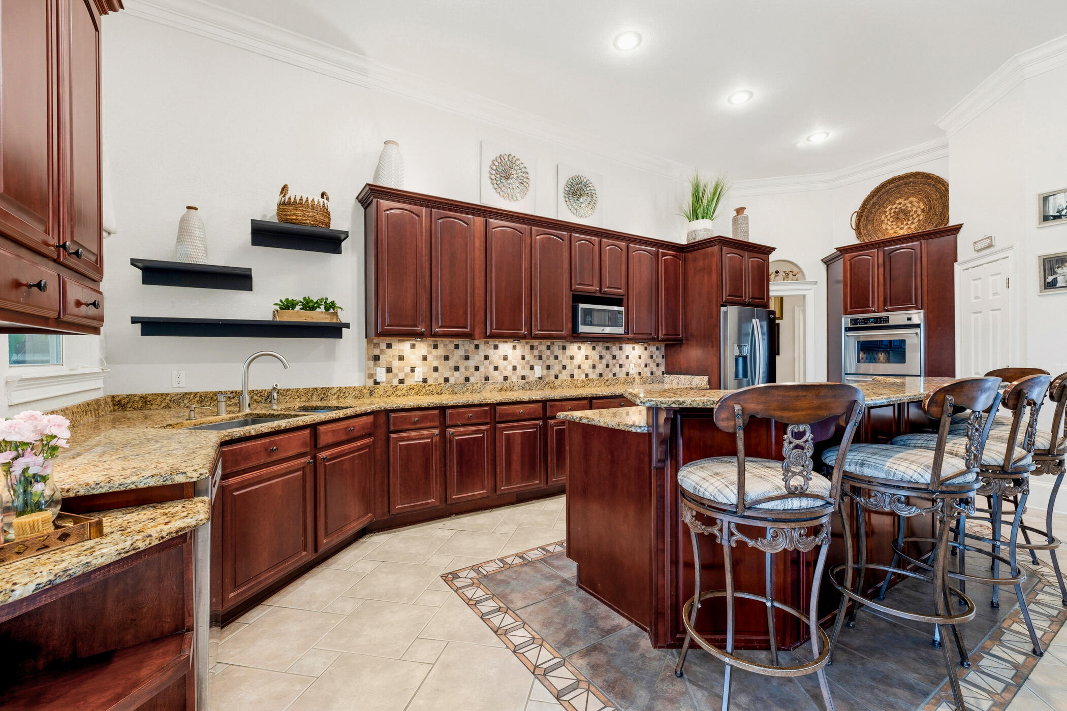 BAY POINT - Residential