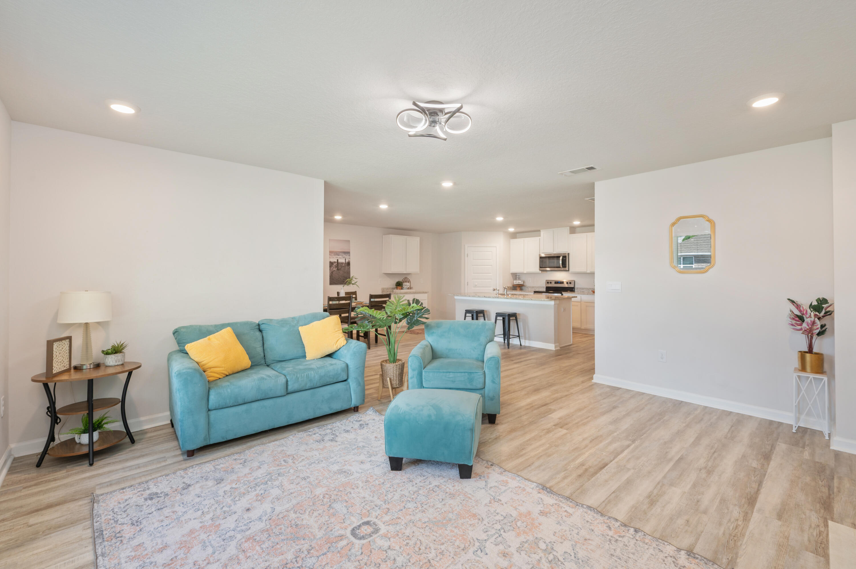 HOMEWOOD EST - Residential