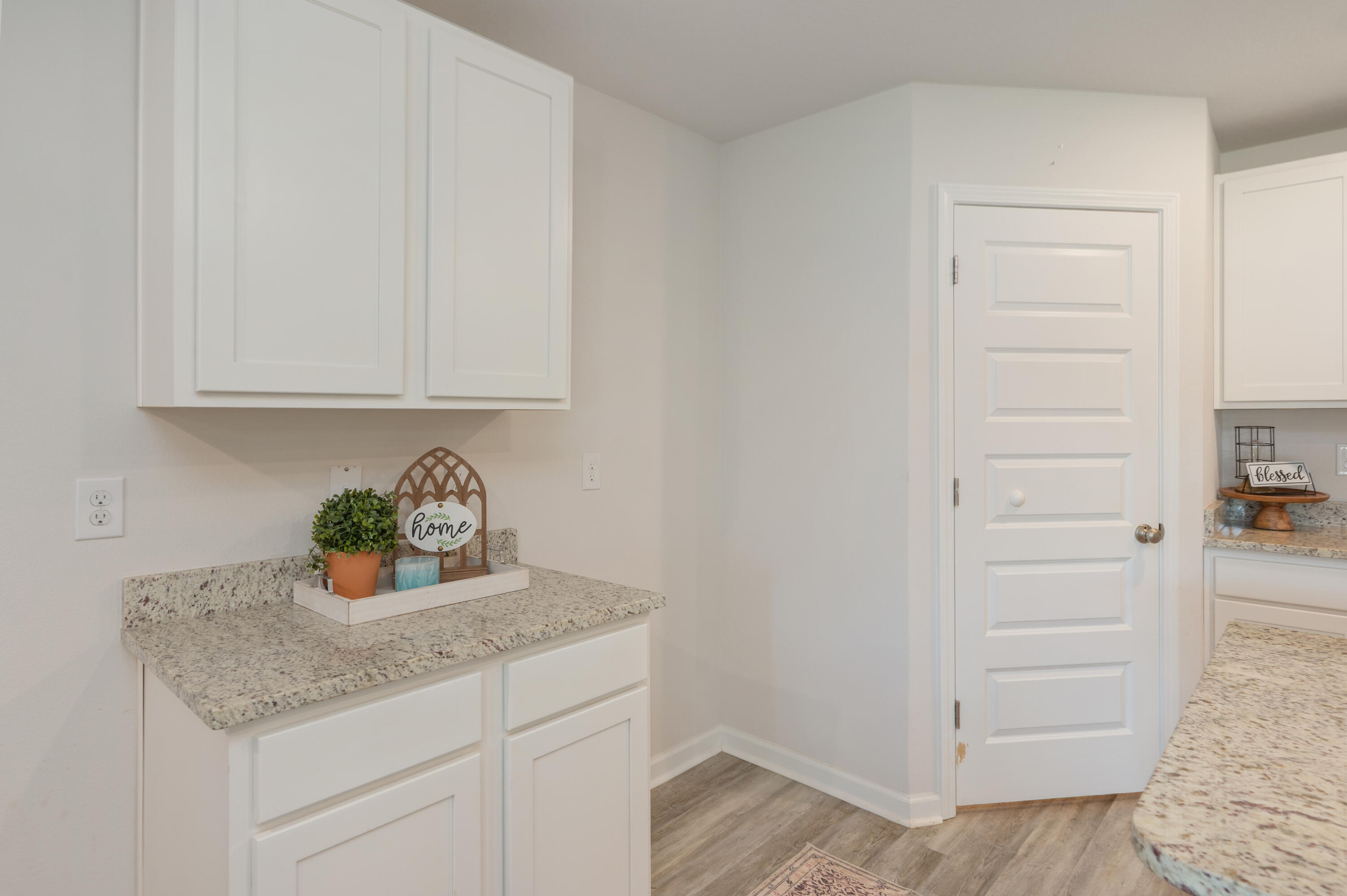HOMEWOOD EST - Residential
