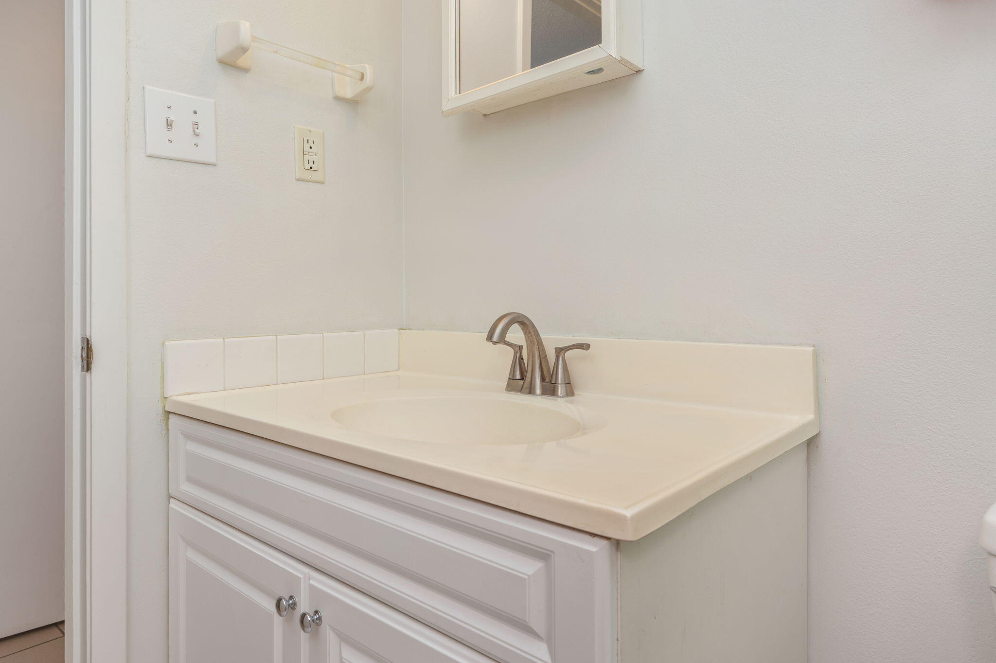 PIER ONE UNIT A113 - Residential