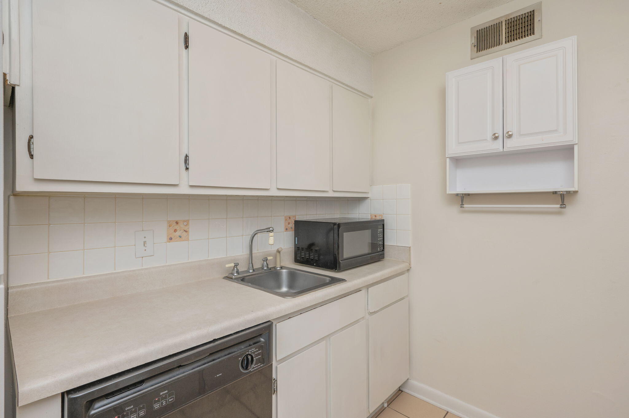 PIER ONE UNIT A113 - Residential