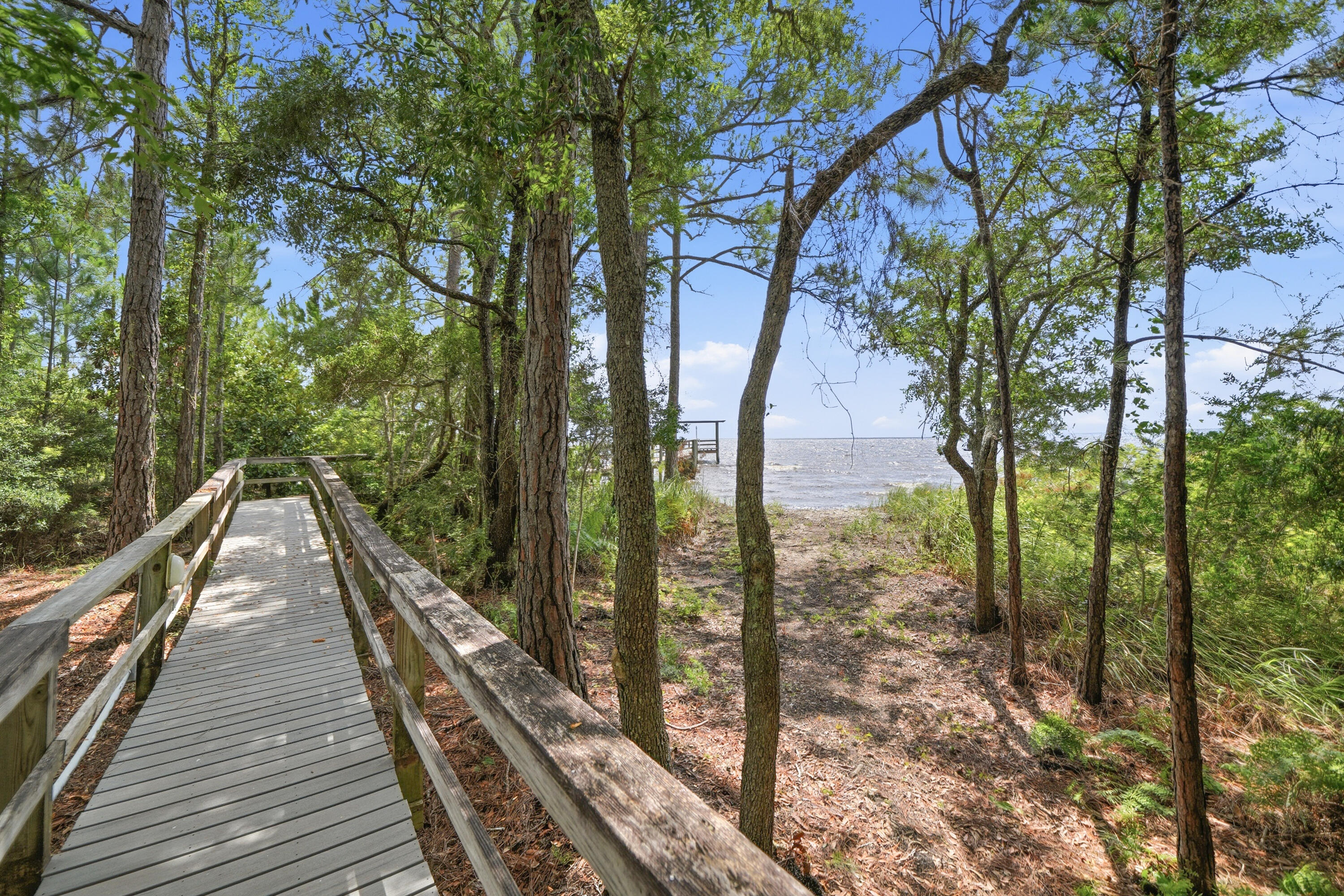 BAY HARBOUR - Residential